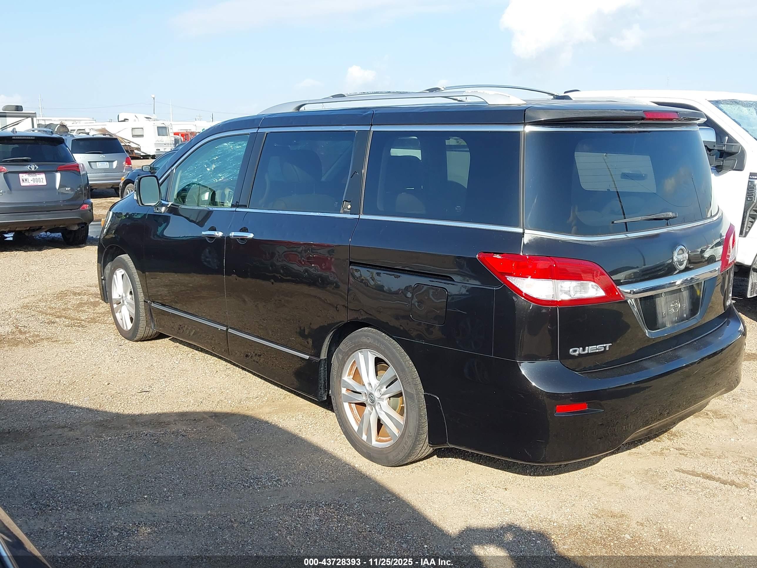 NISSAN QUEST image 3
