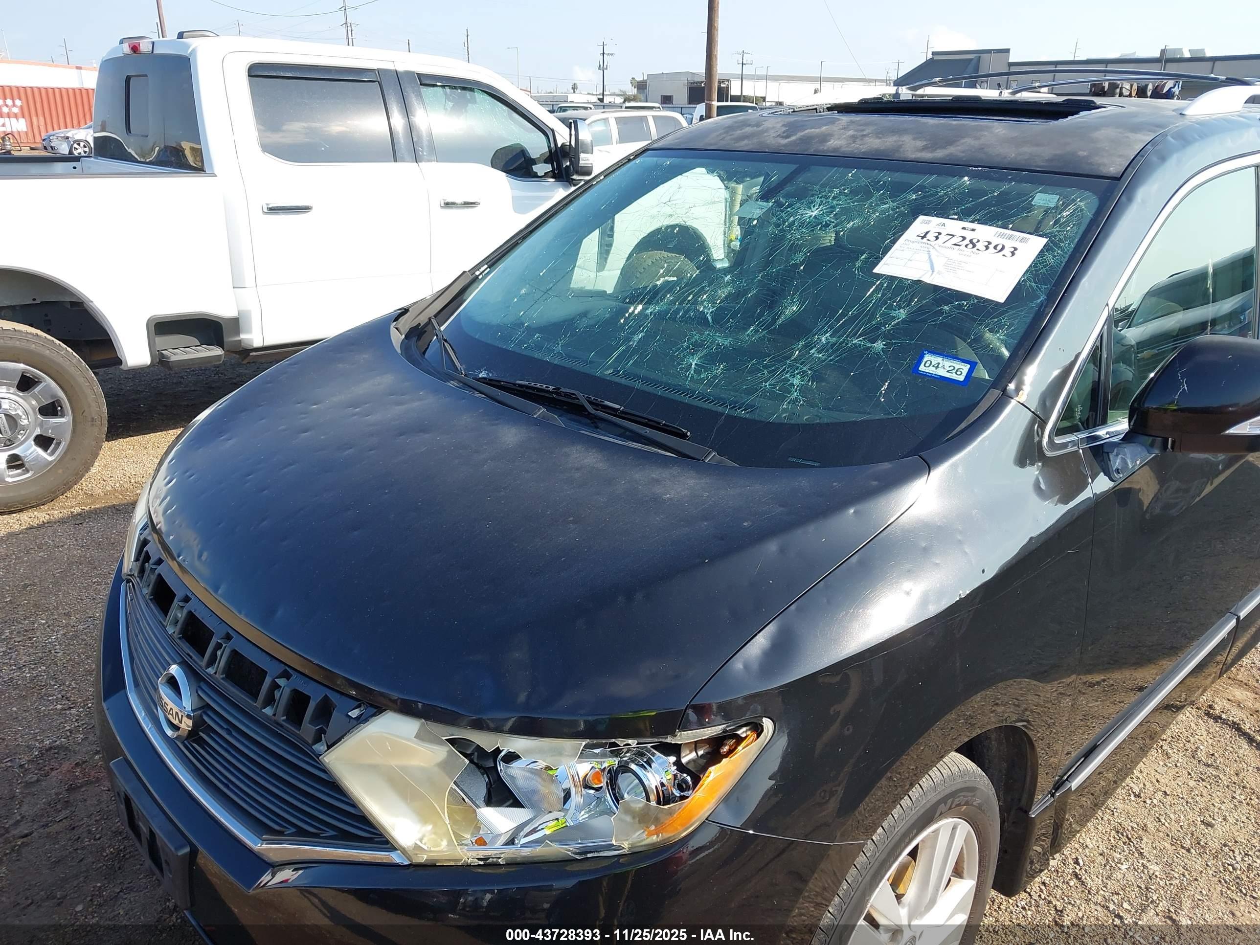 NISSAN QUEST image 6