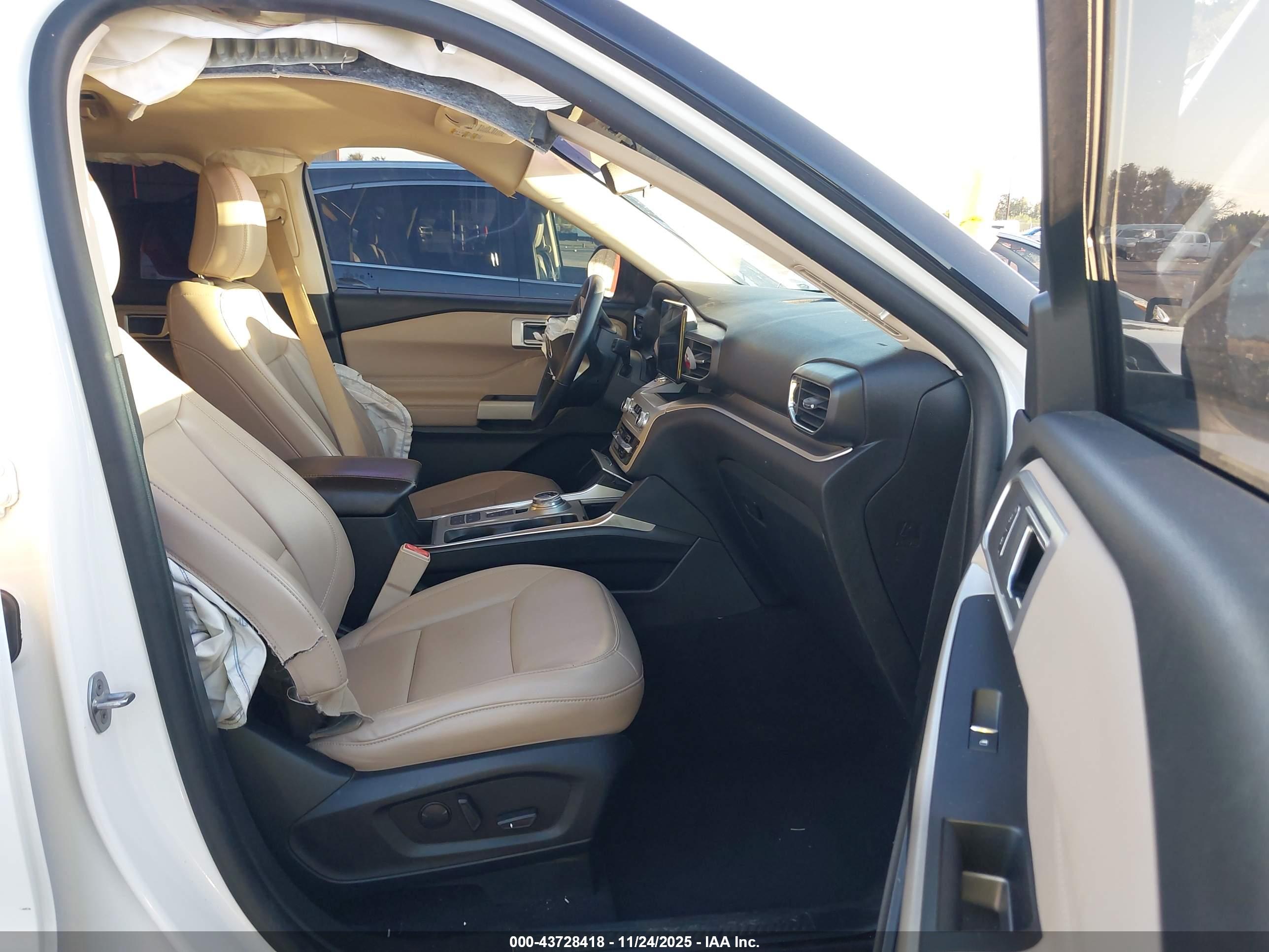 FORD EXPLORER image 5