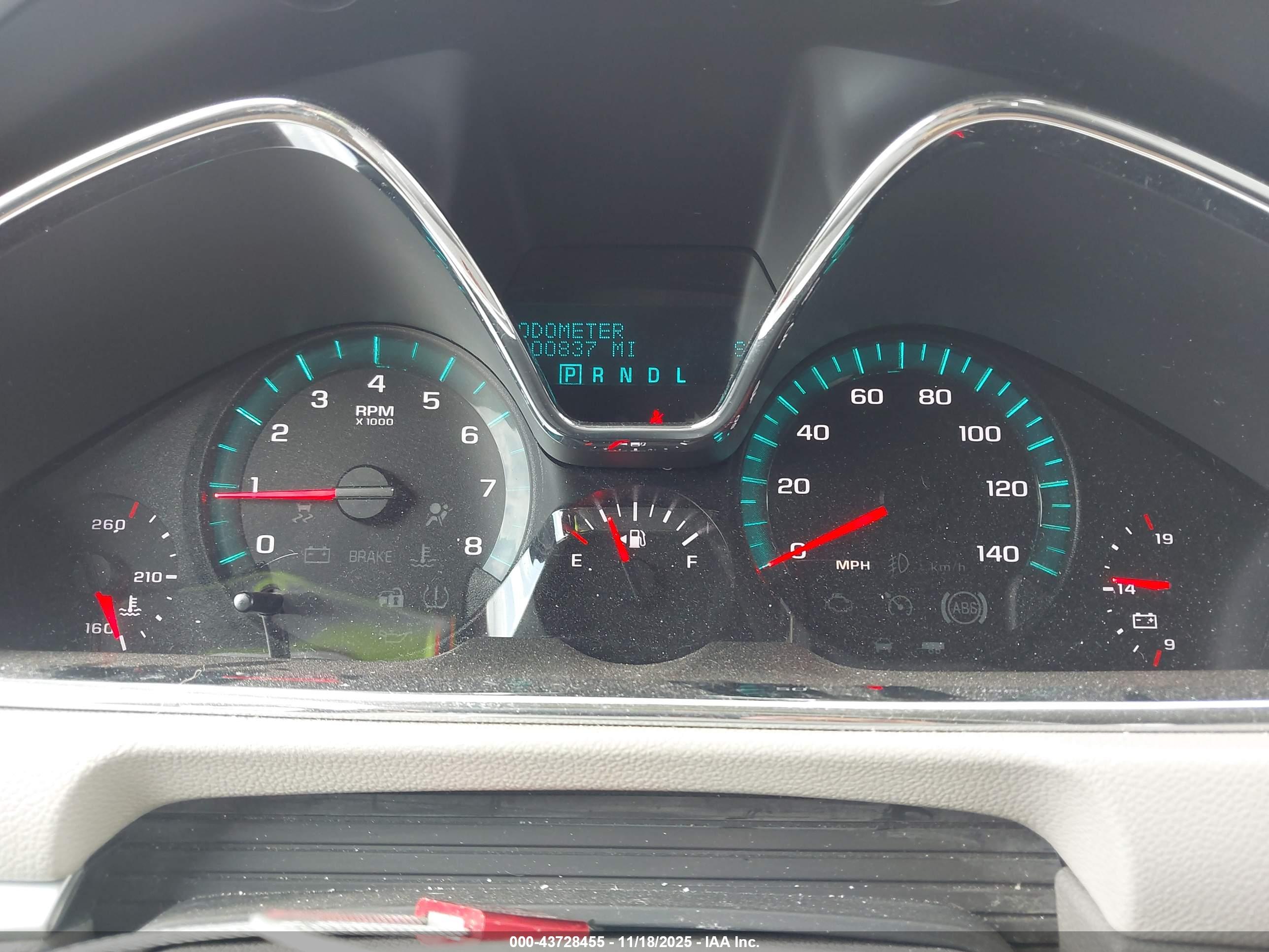 CHEVROLET TRAVERSE image 7