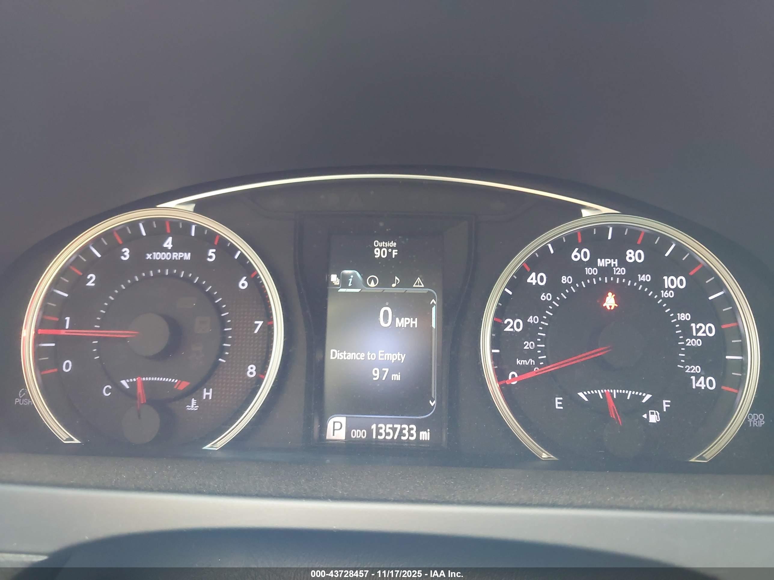 TOYOTA CAMRY image 7
