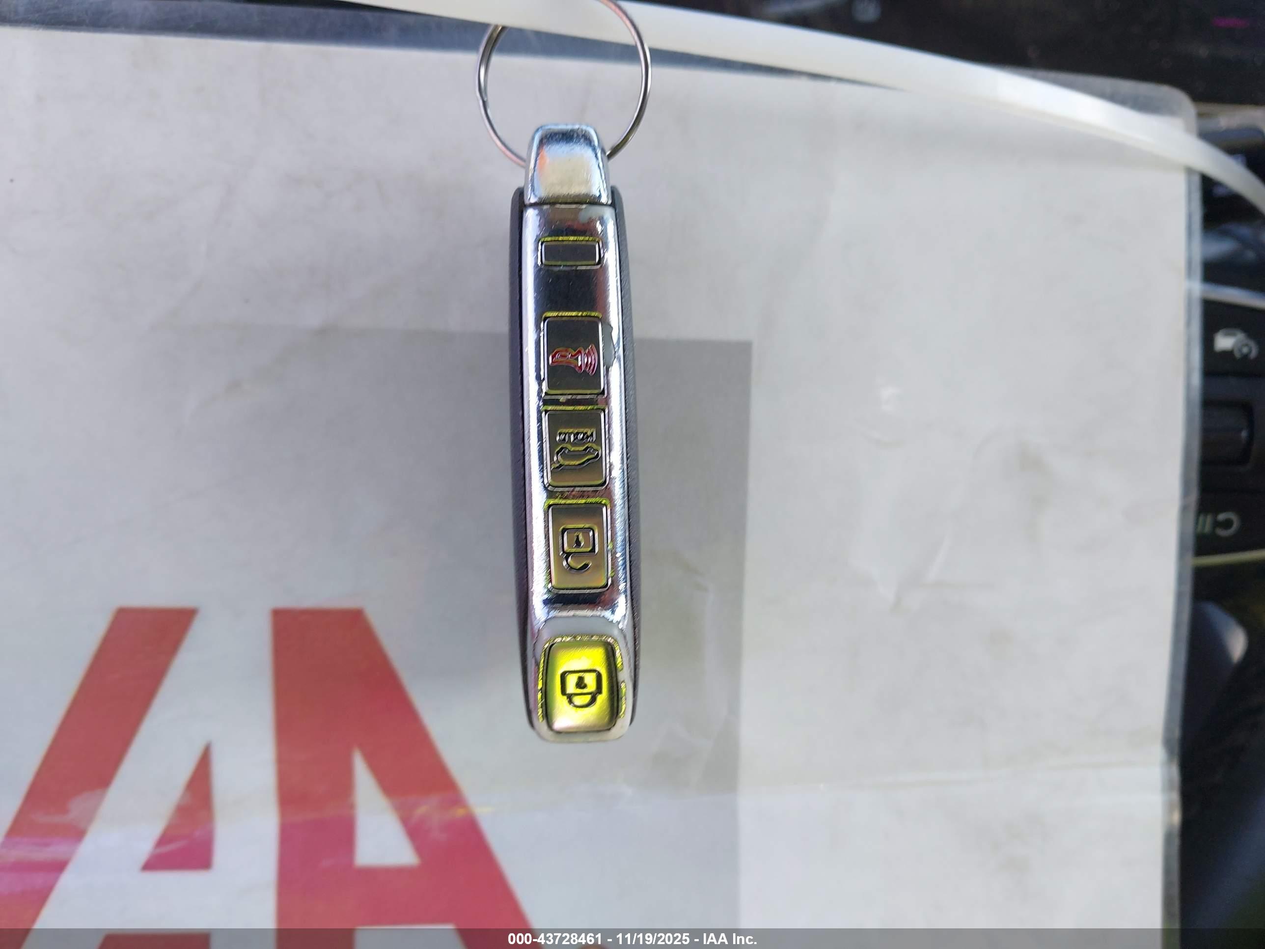 KIA SPORTAGE image 11
