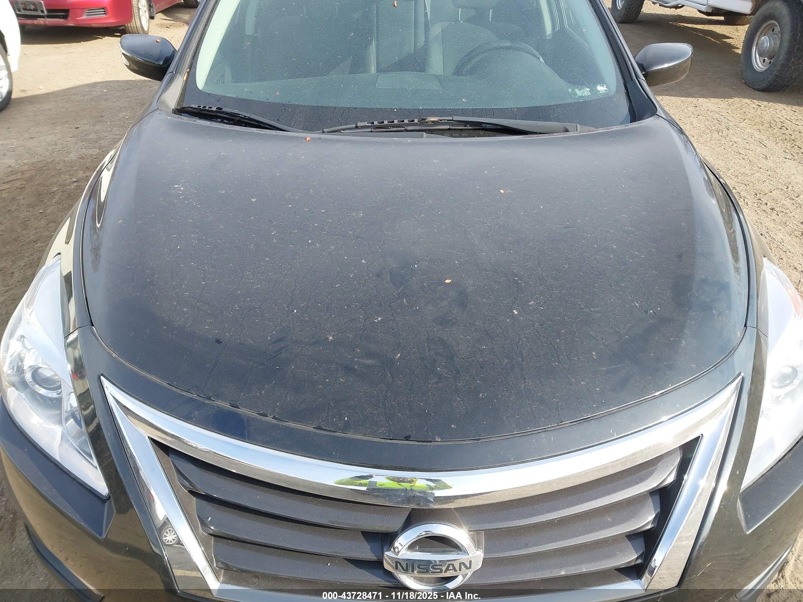 NISSAN ALTIMA image 10