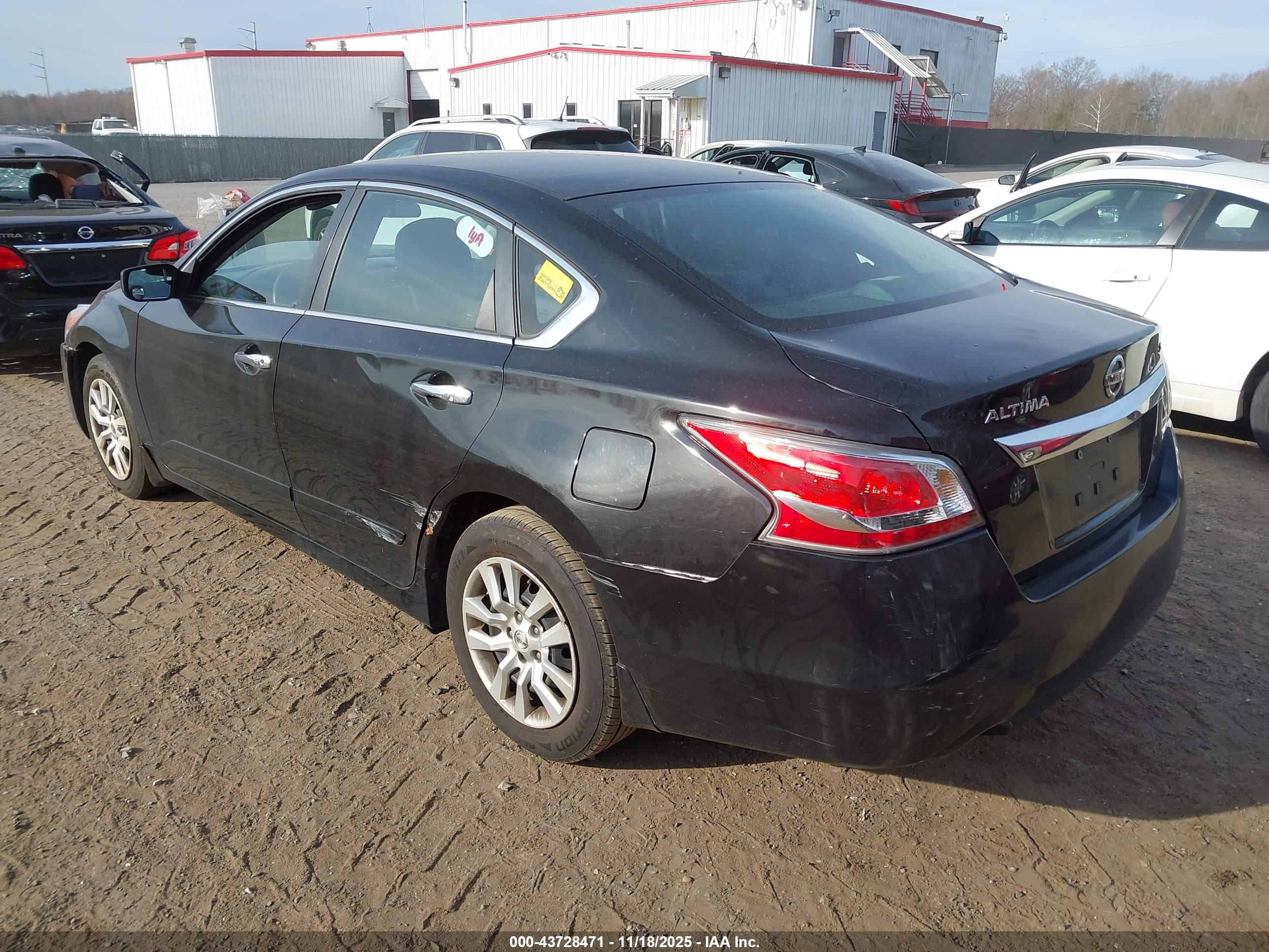 NISSAN ALTIMA image 3