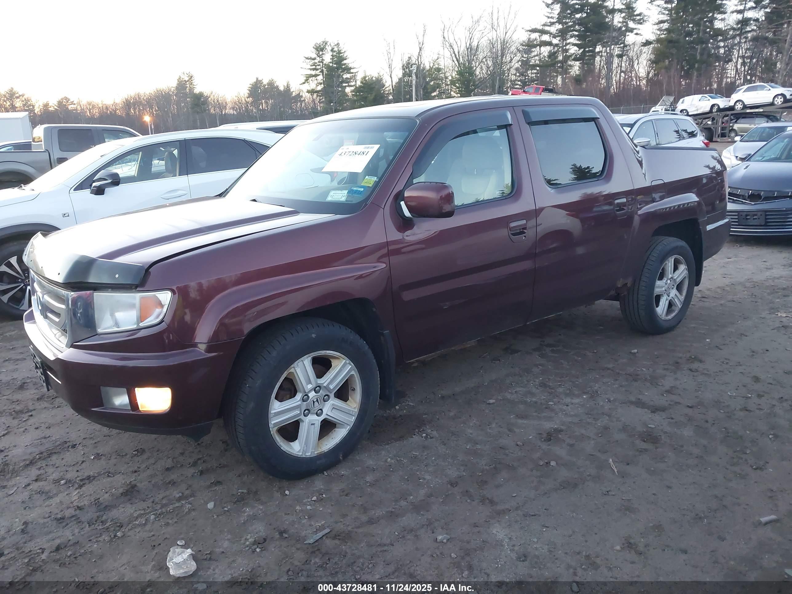 HONDA RIDGELINE image 2