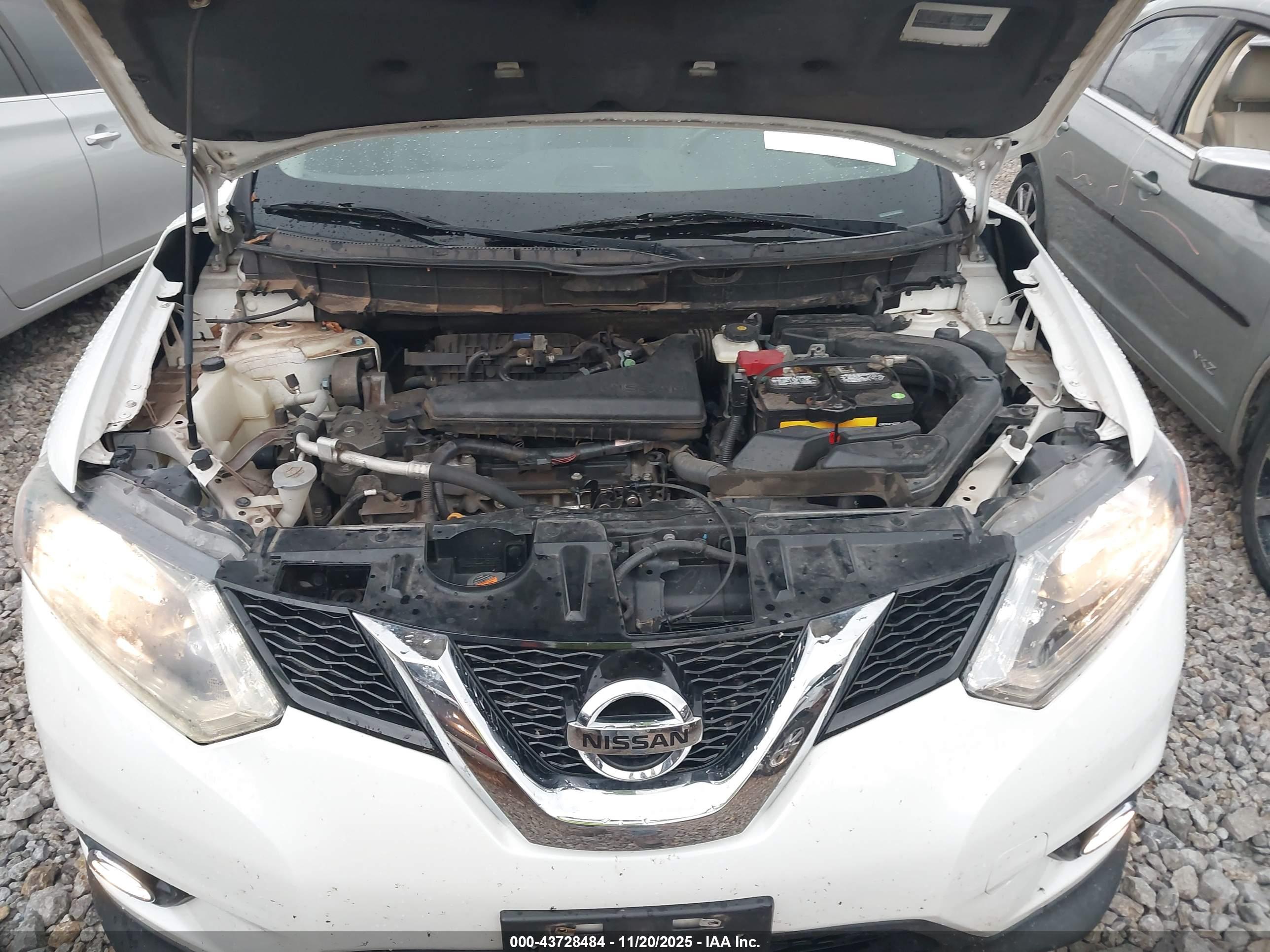 NISSAN ROGUE image 10