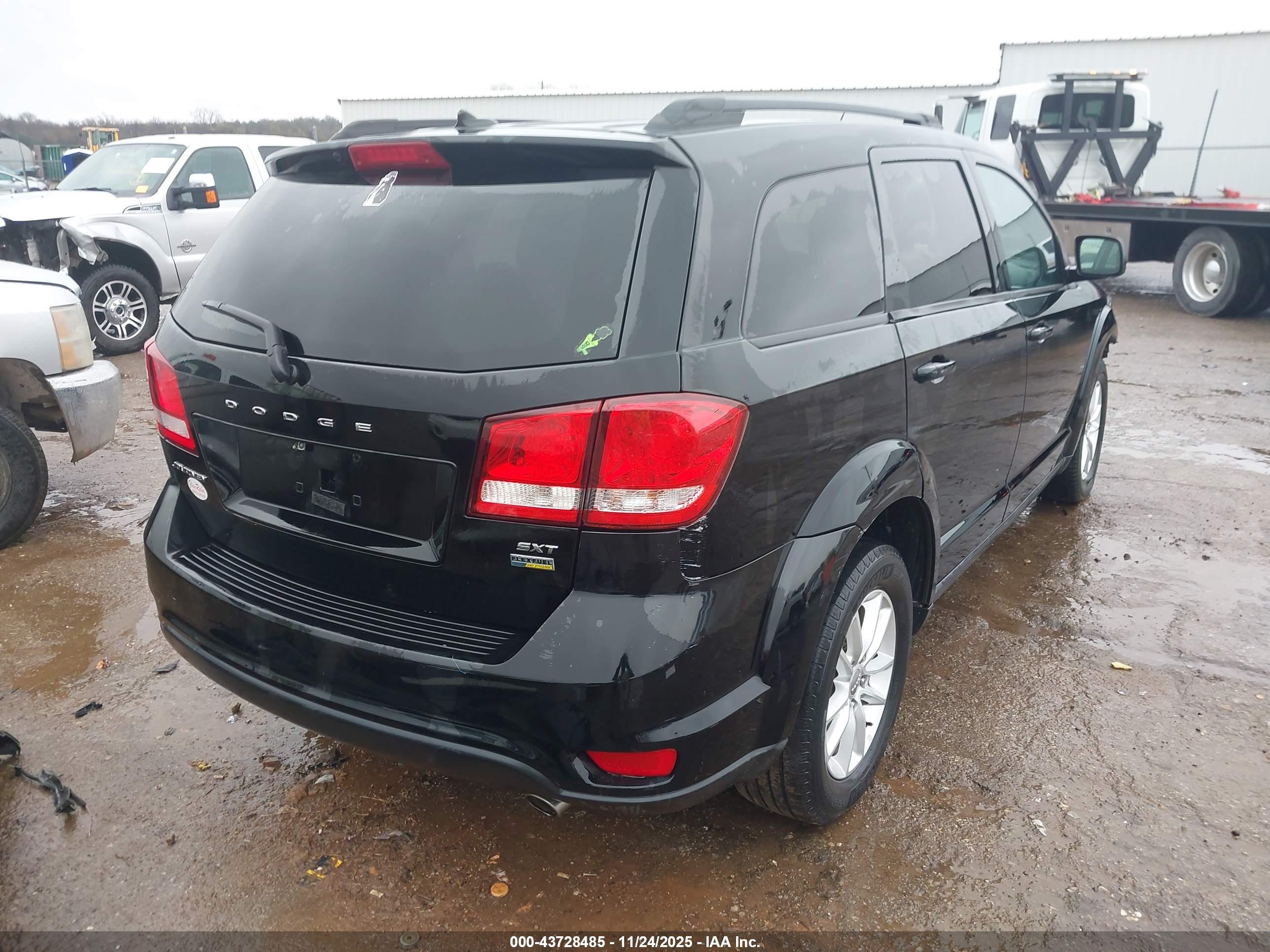 DODGE JOURNEY image 4