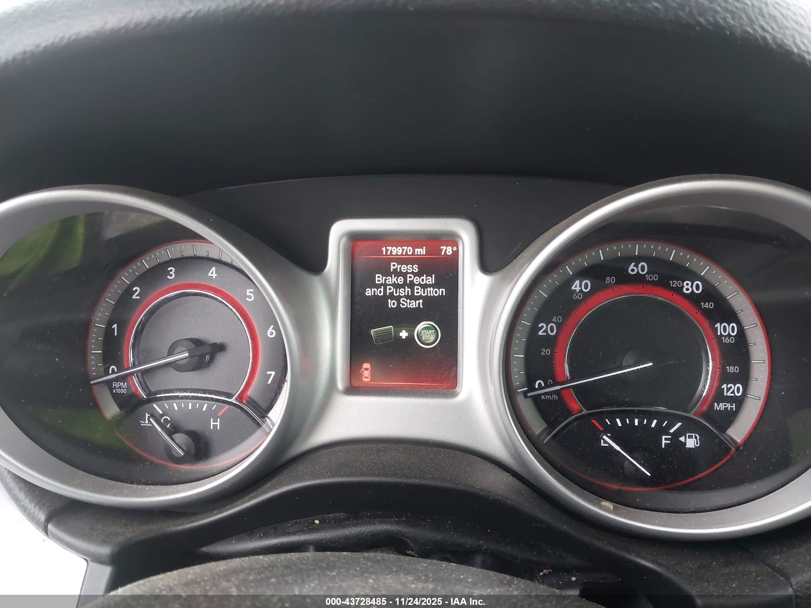 DODGE JOURNEY image 7