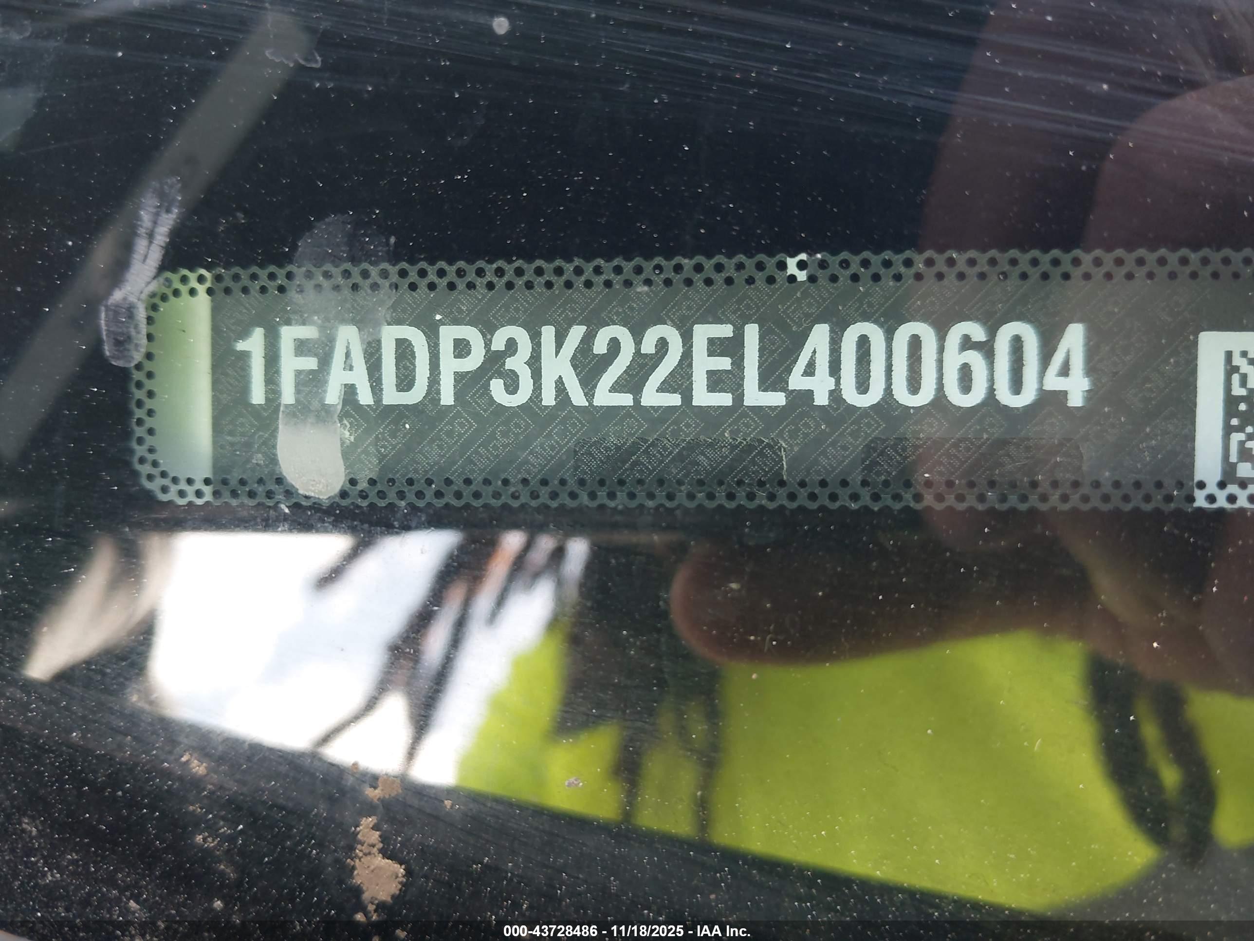 FORD FOCUS image 9
