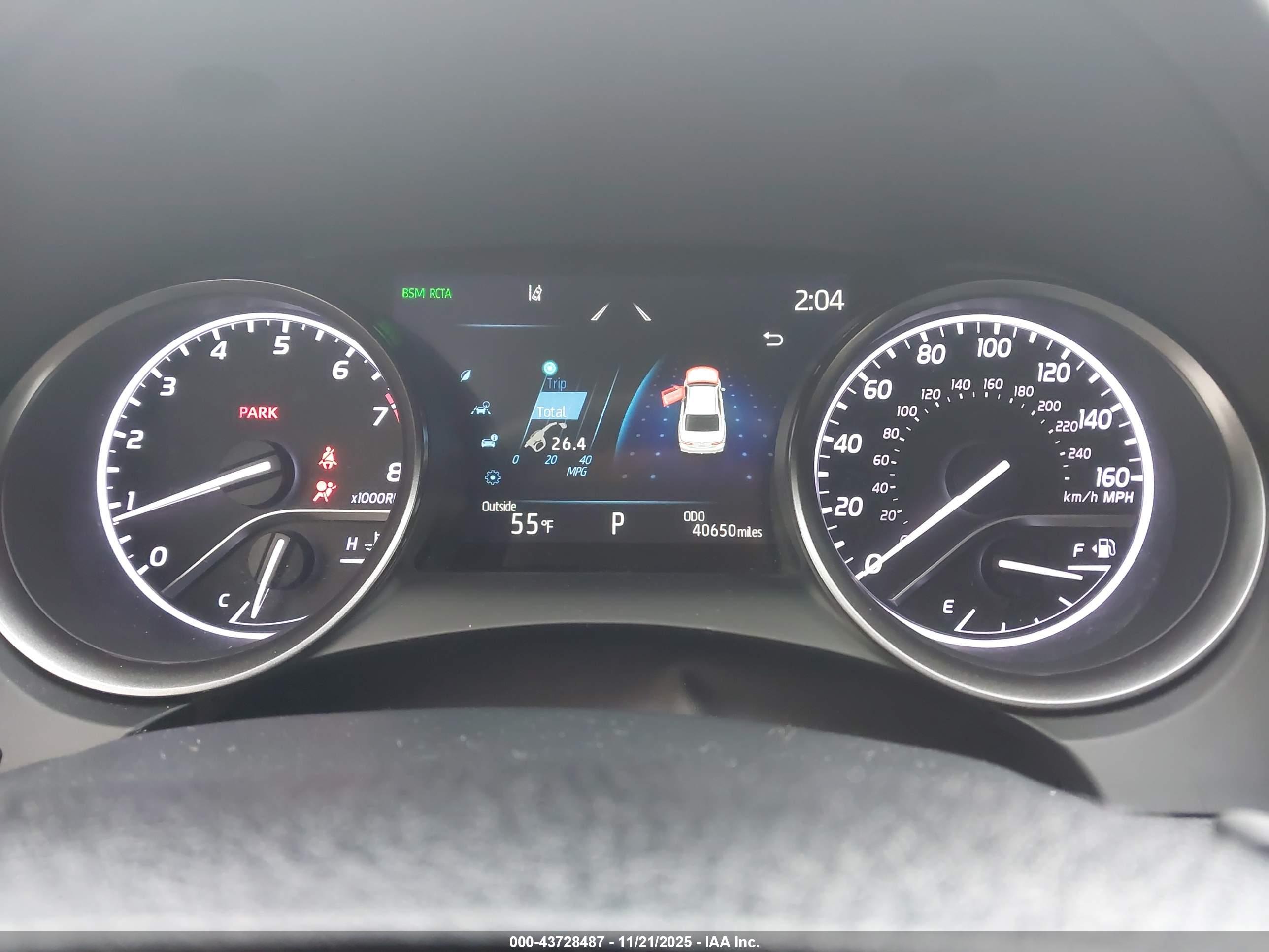 TOYOTA CAMRY image 7