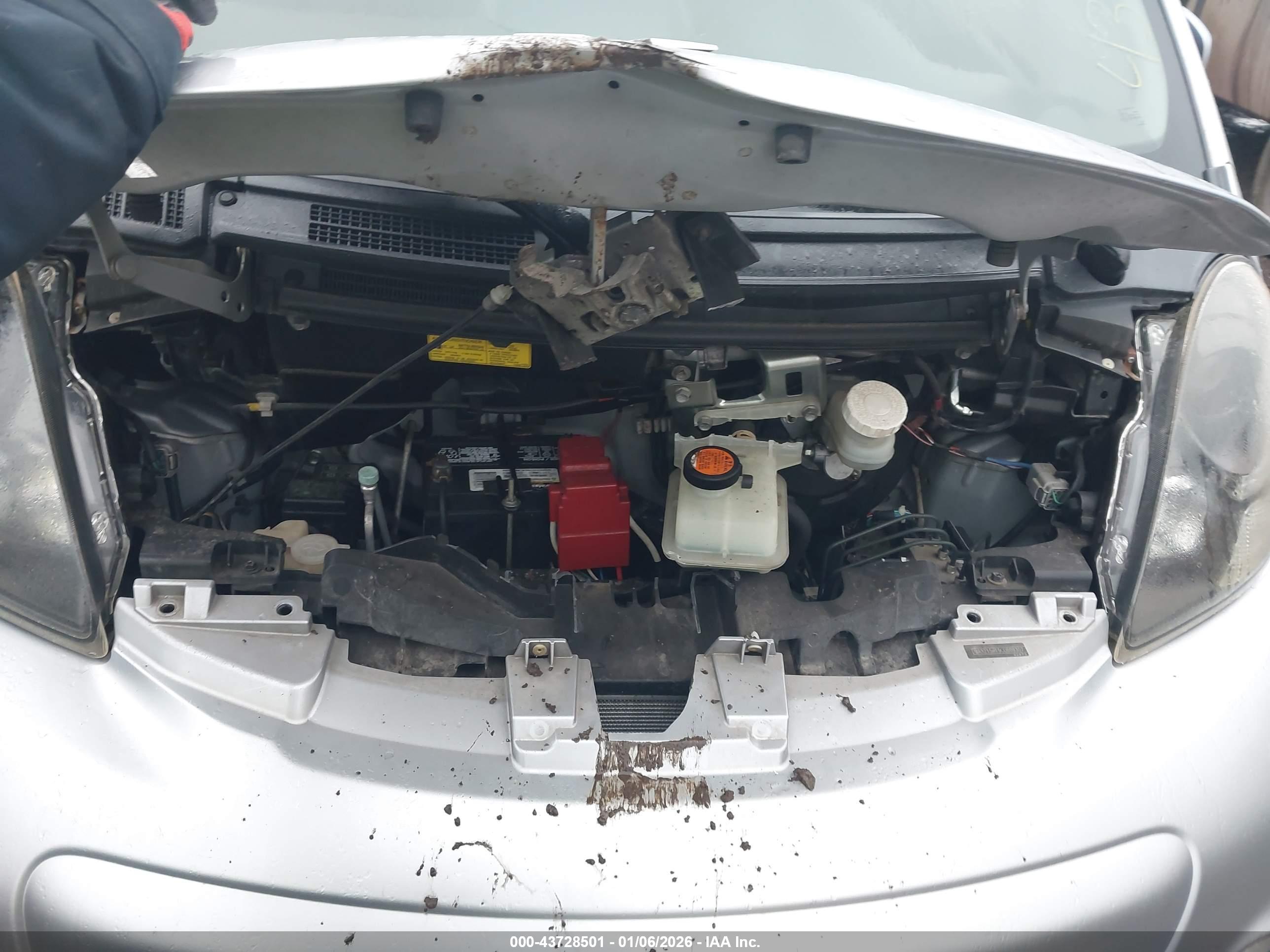 MITSUBISHI I-MIEV image 10