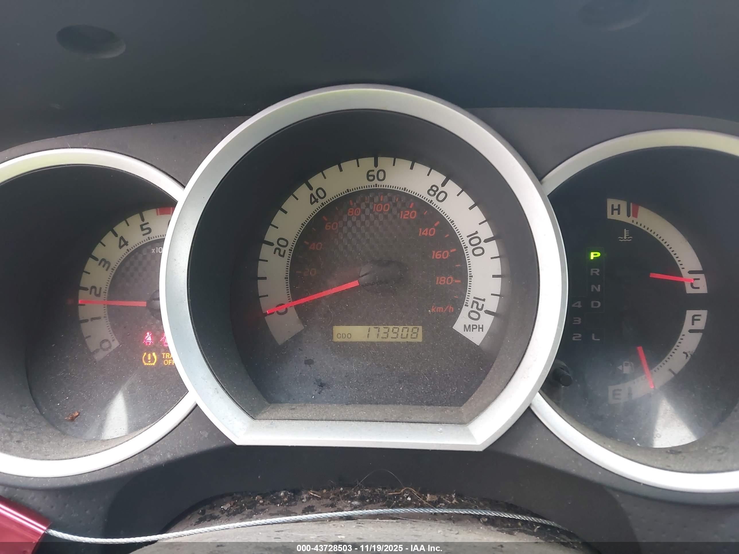 TOYOTA TACOMA image 7