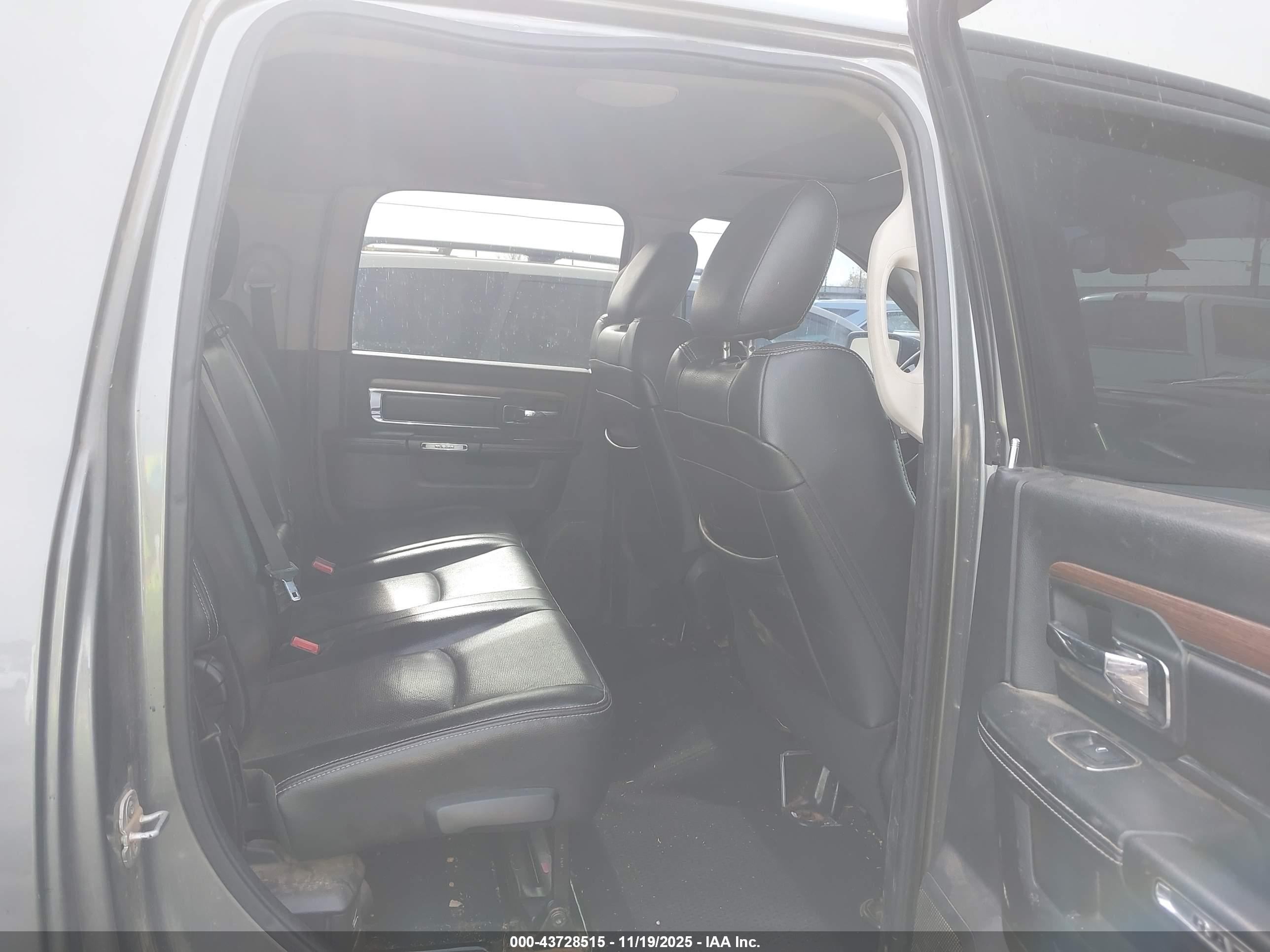 RAM 2500 image 8