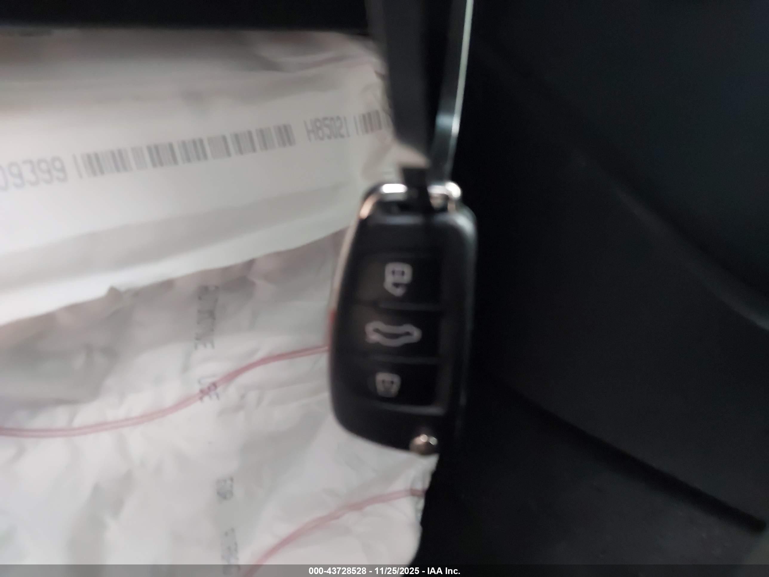 AUDI Q3 image 11