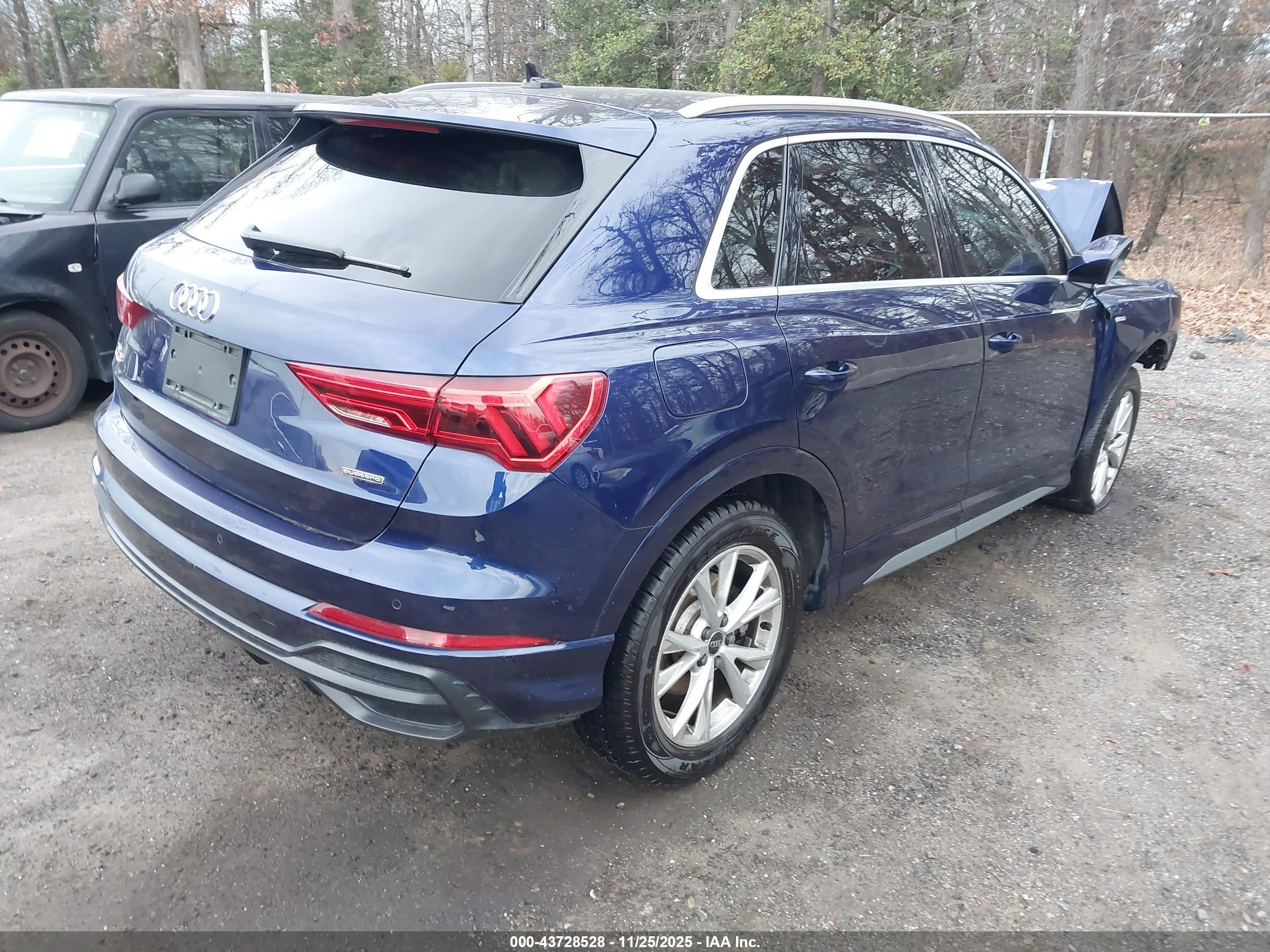 AUDI Q3 image 4