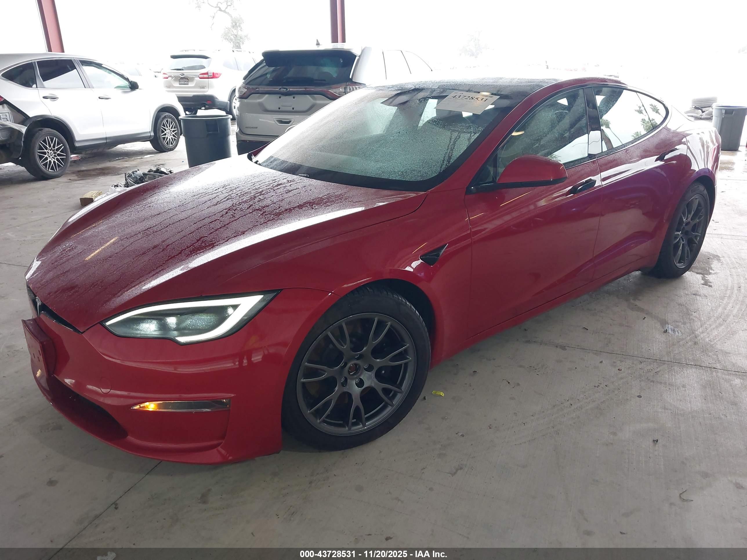 TESLA MODEL image 2