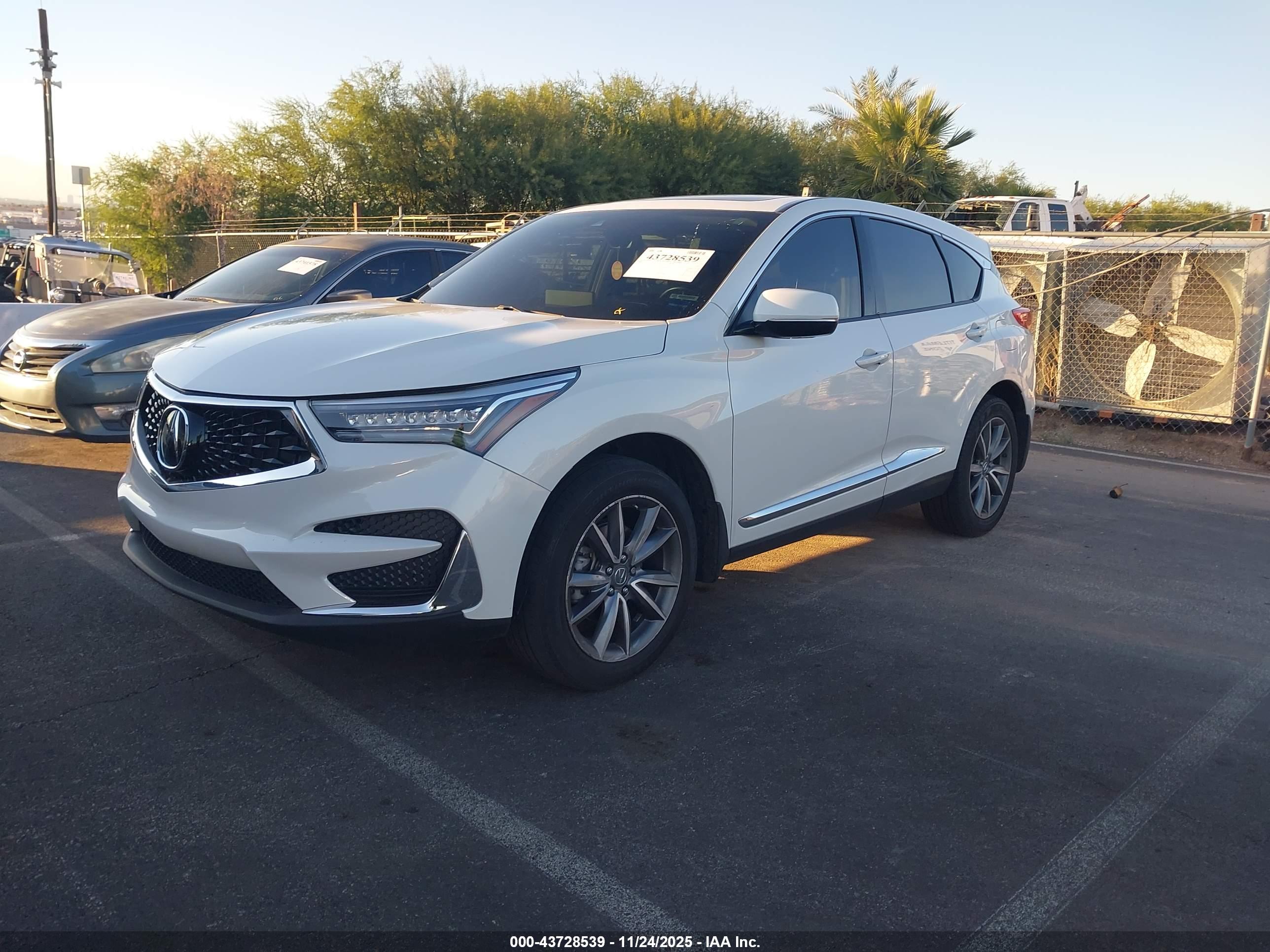 ACURA RDX image 2