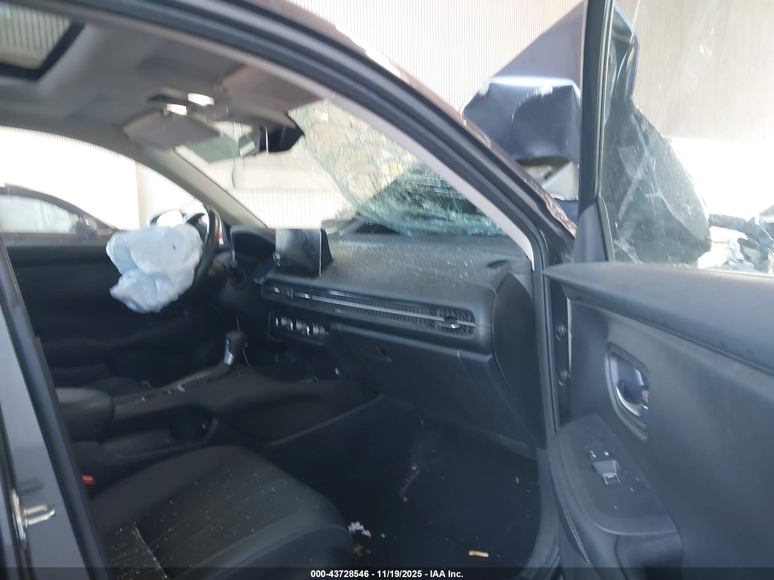 HONDA HR-V image 5
