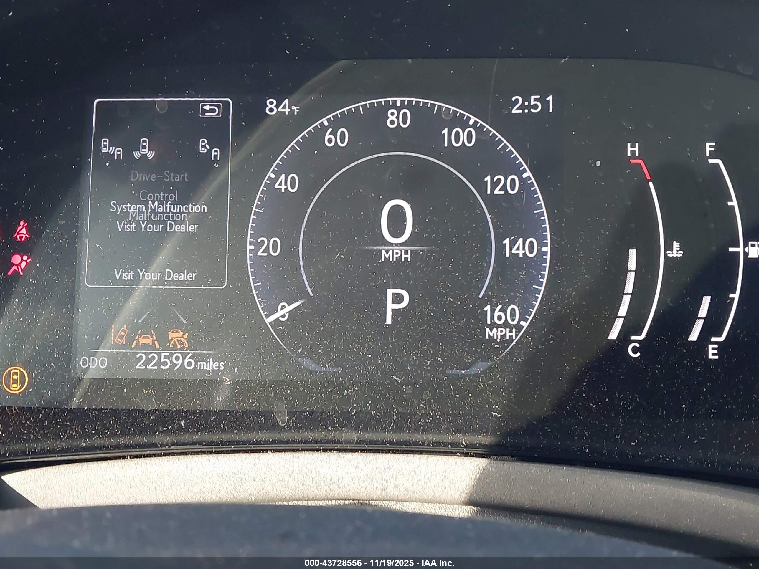 LEXUS TX image 7