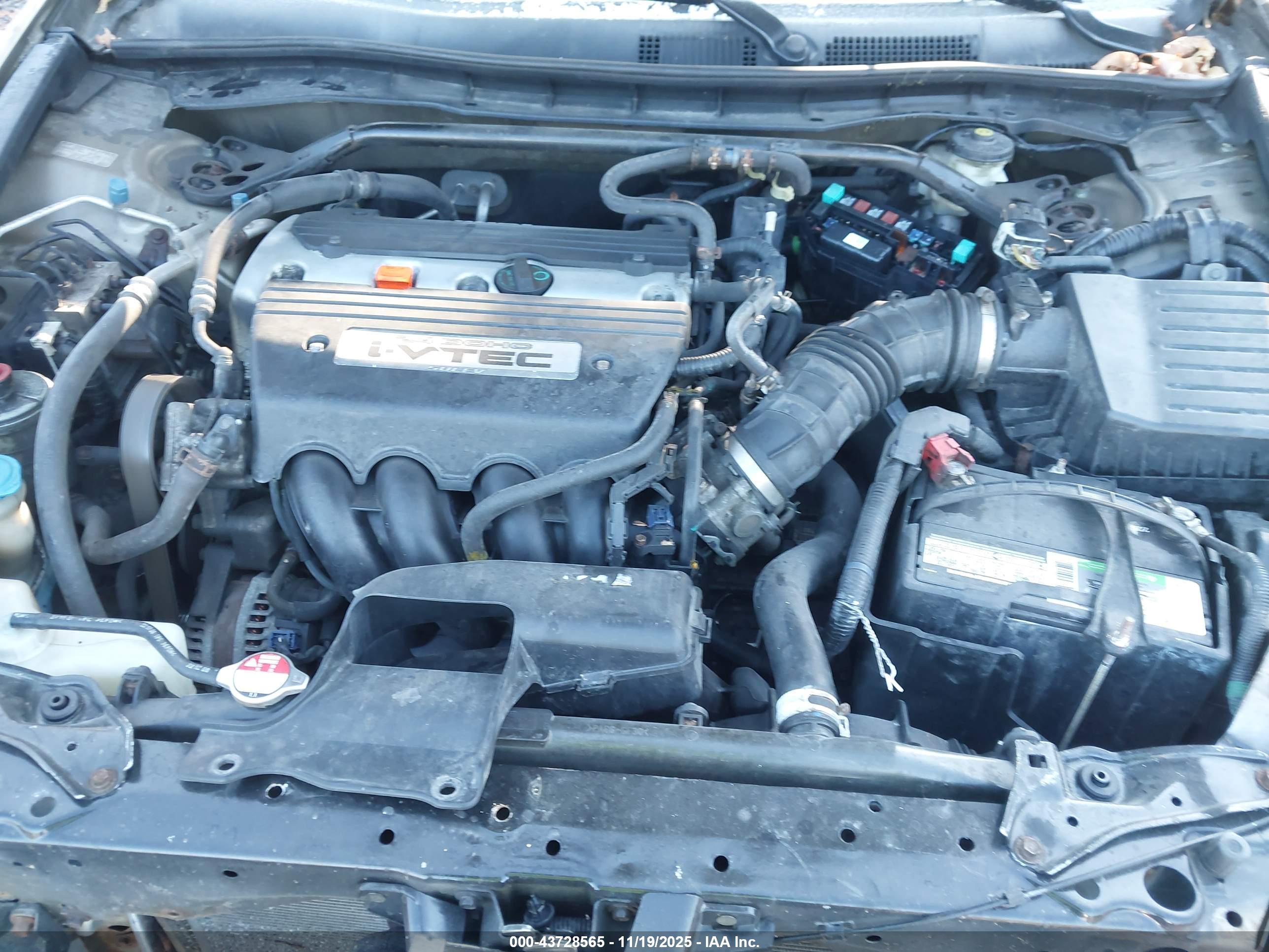 HONDA ACCORD image 10