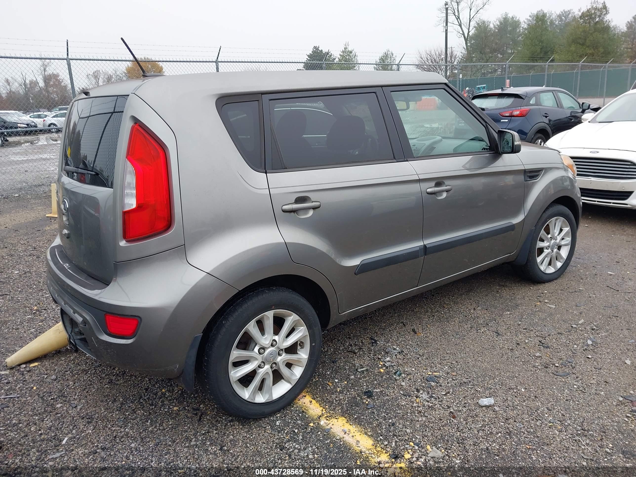 KIA SOUL image 4
