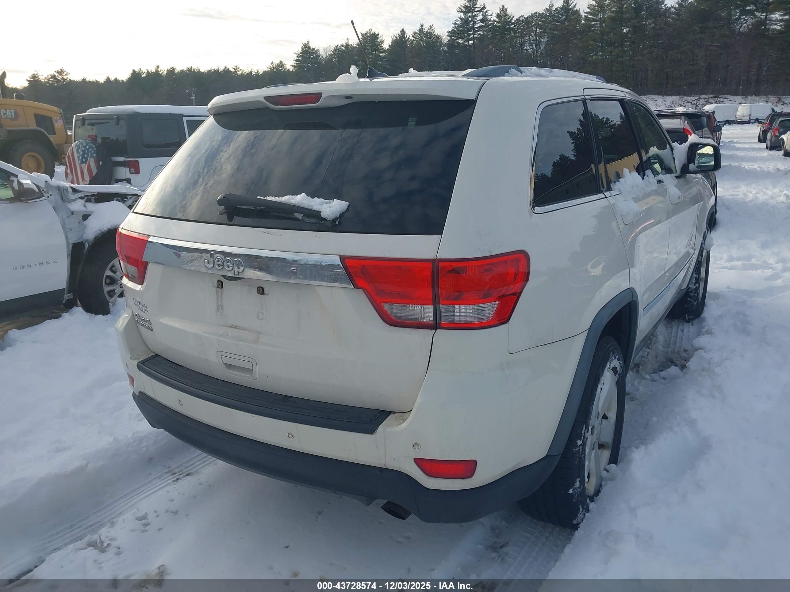 JEEP GRAND image 4