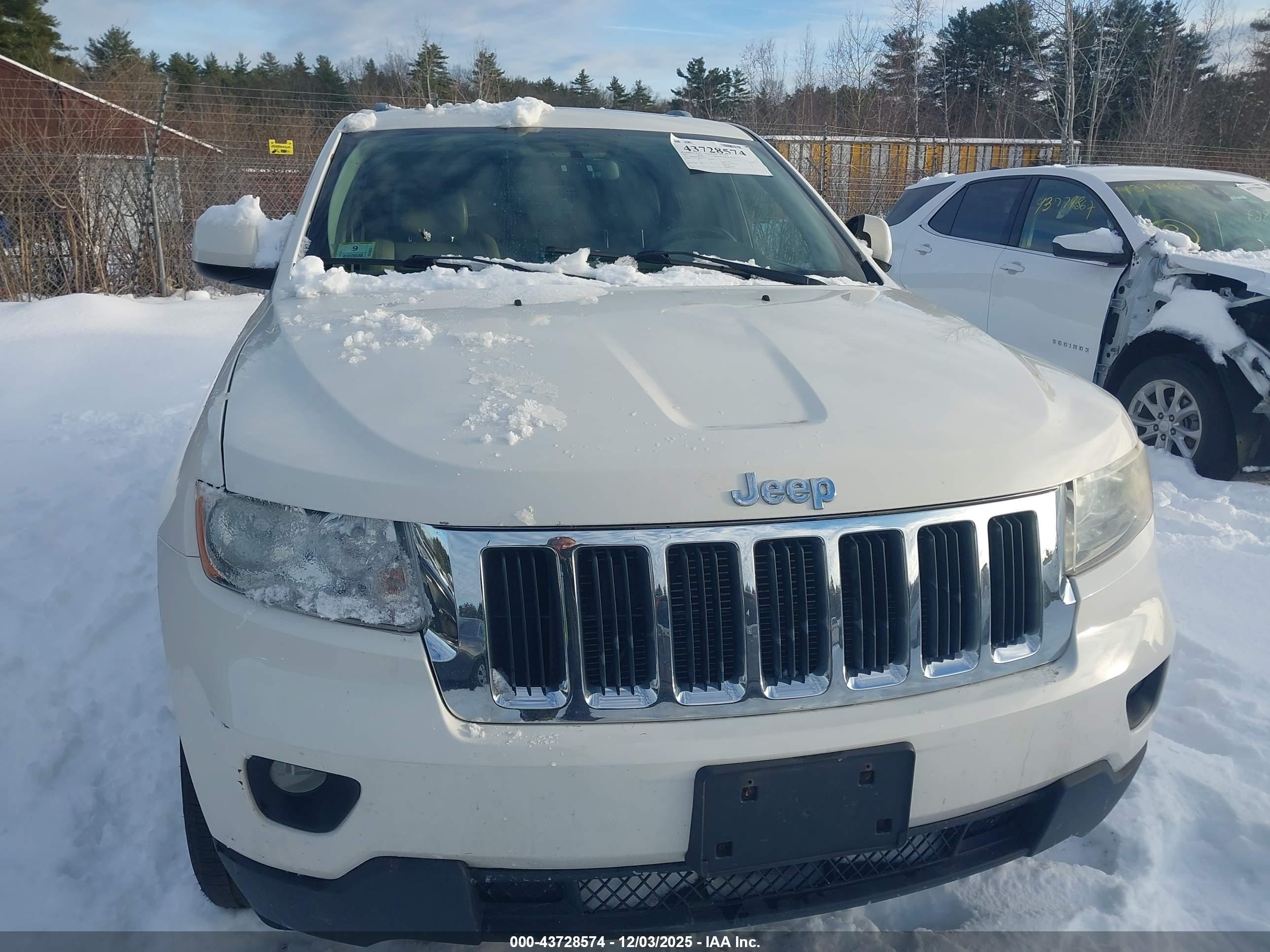 JEEP GRAND image 6