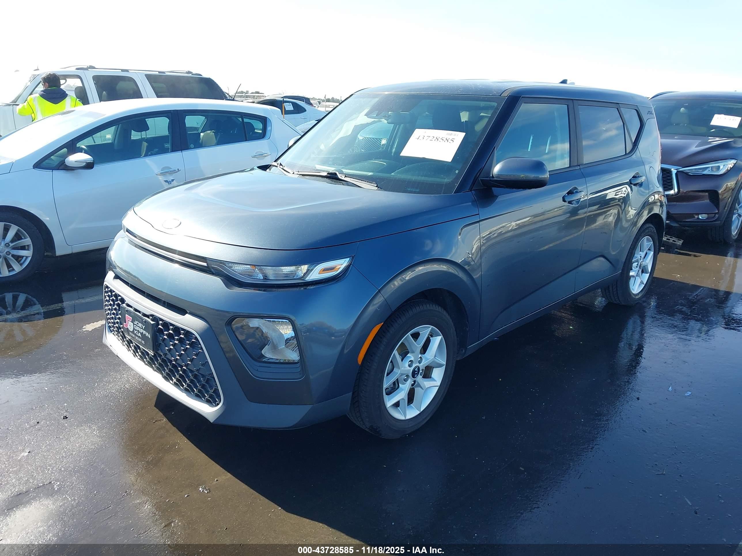 KIA SOUL image 2