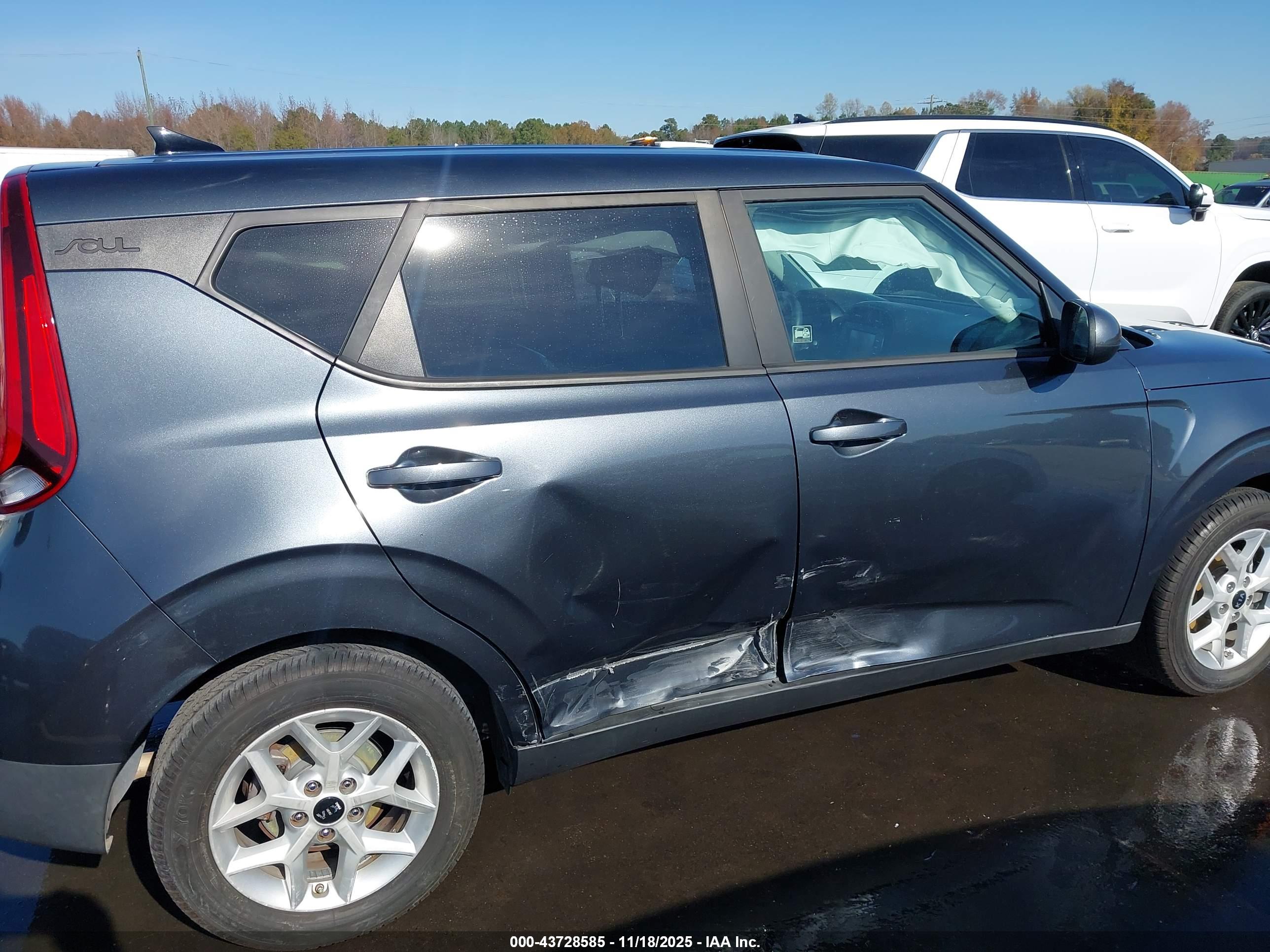 KIA SOUL image 6