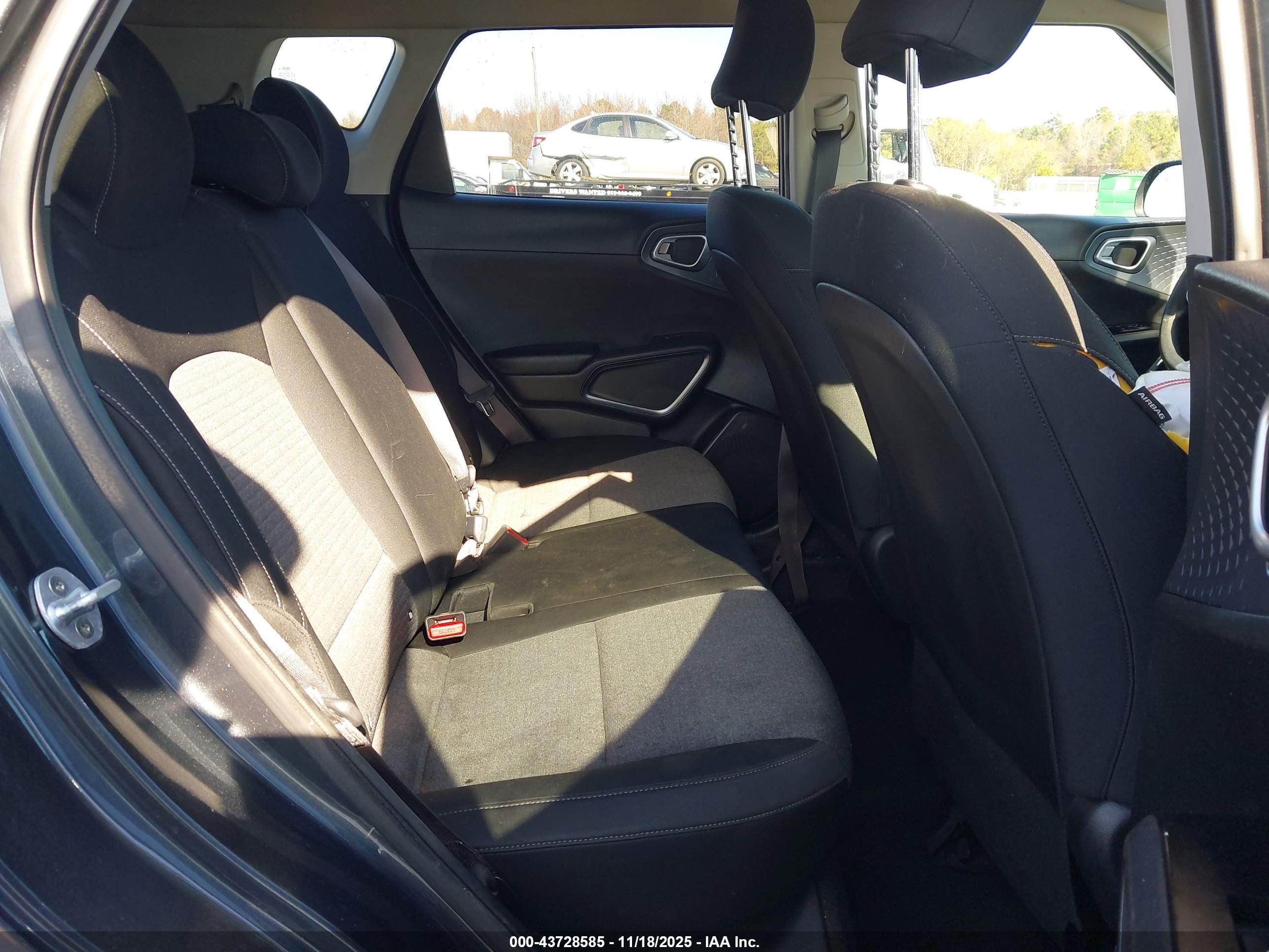KIA SOUL image 8