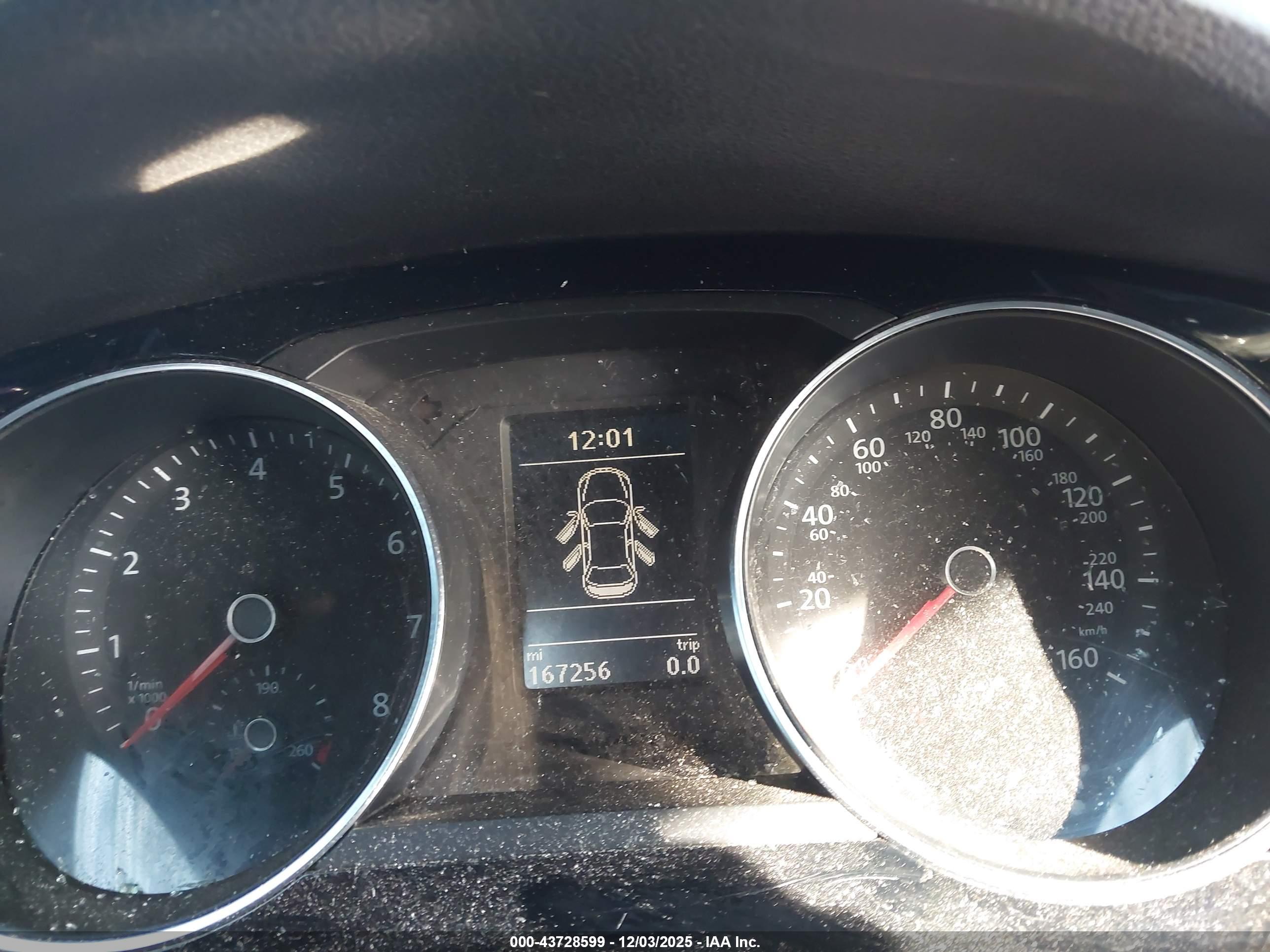 VOLKSWAGEN JETTA image 7