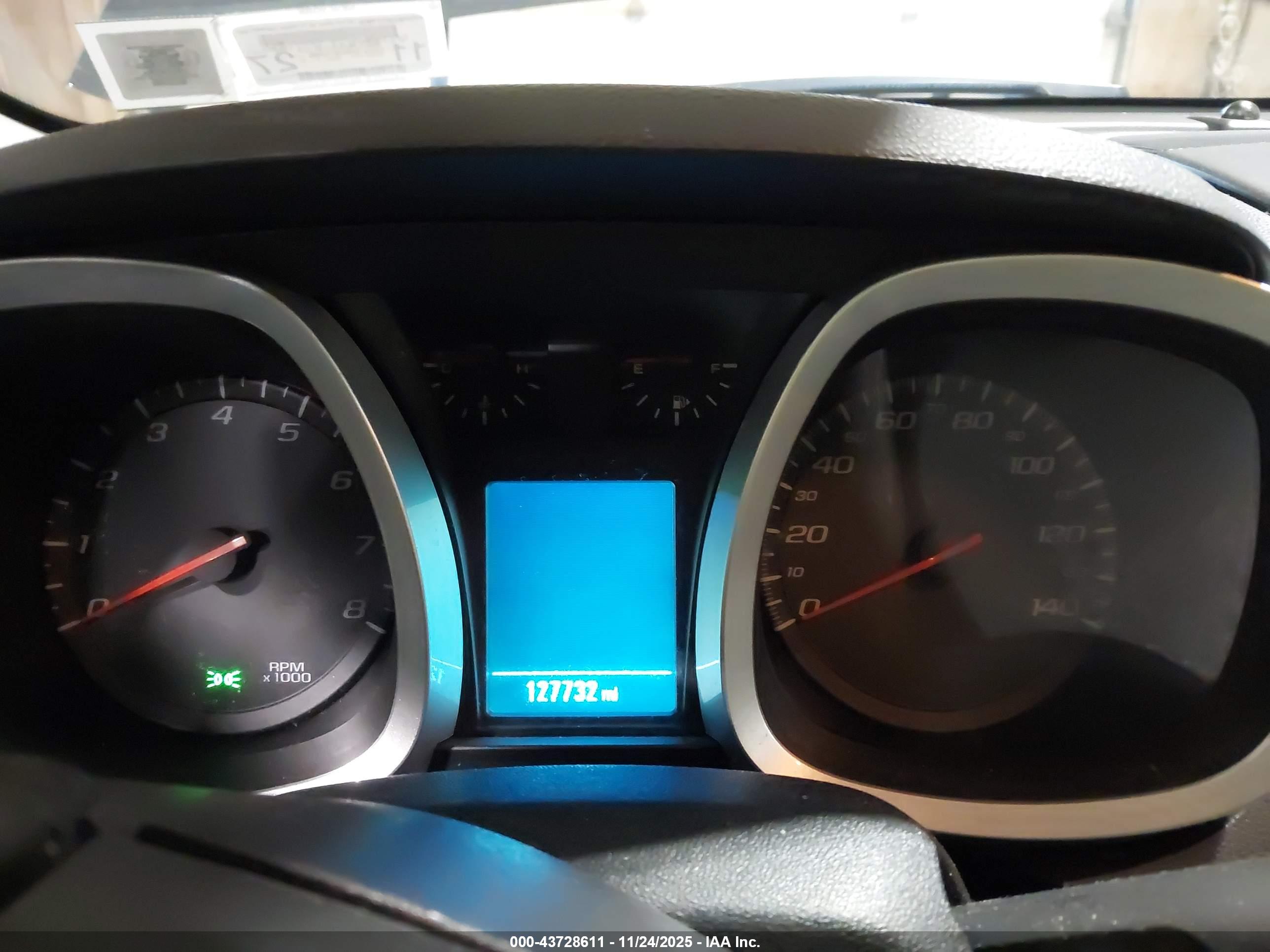 CHEVROLET EQUINOX image 7