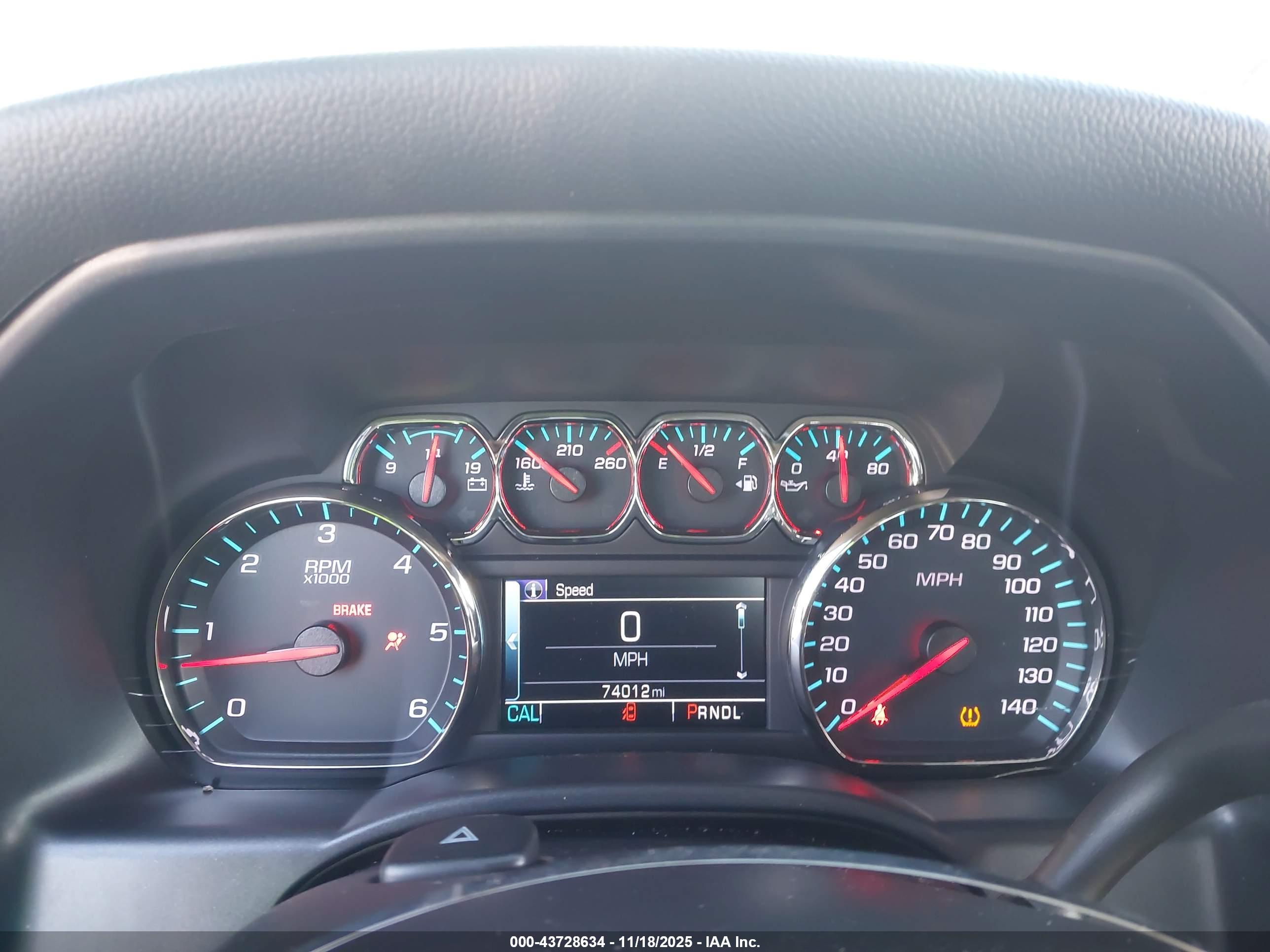 CHEVROLET SILVERADO image 7