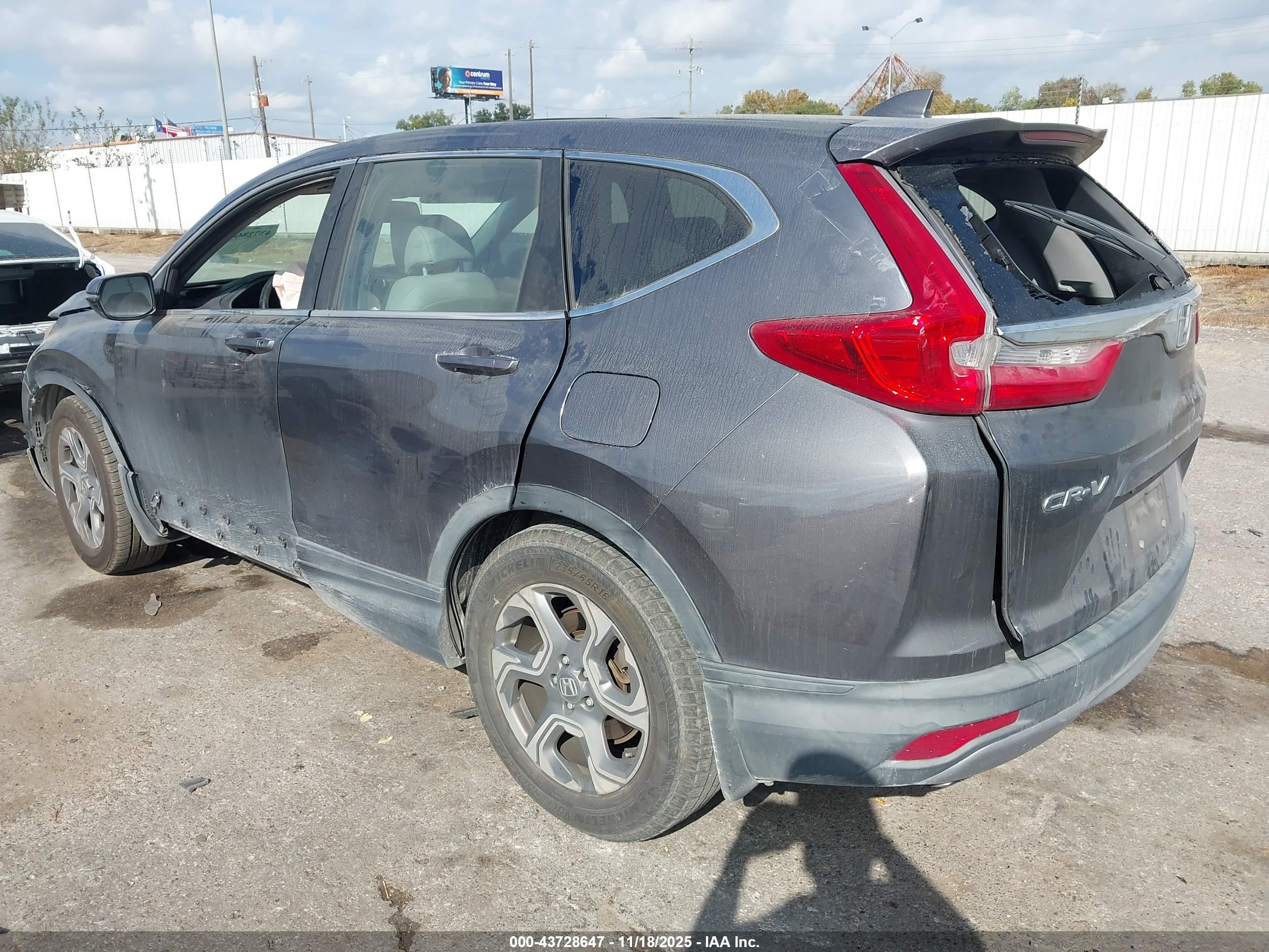 HONDA CR-V image 3