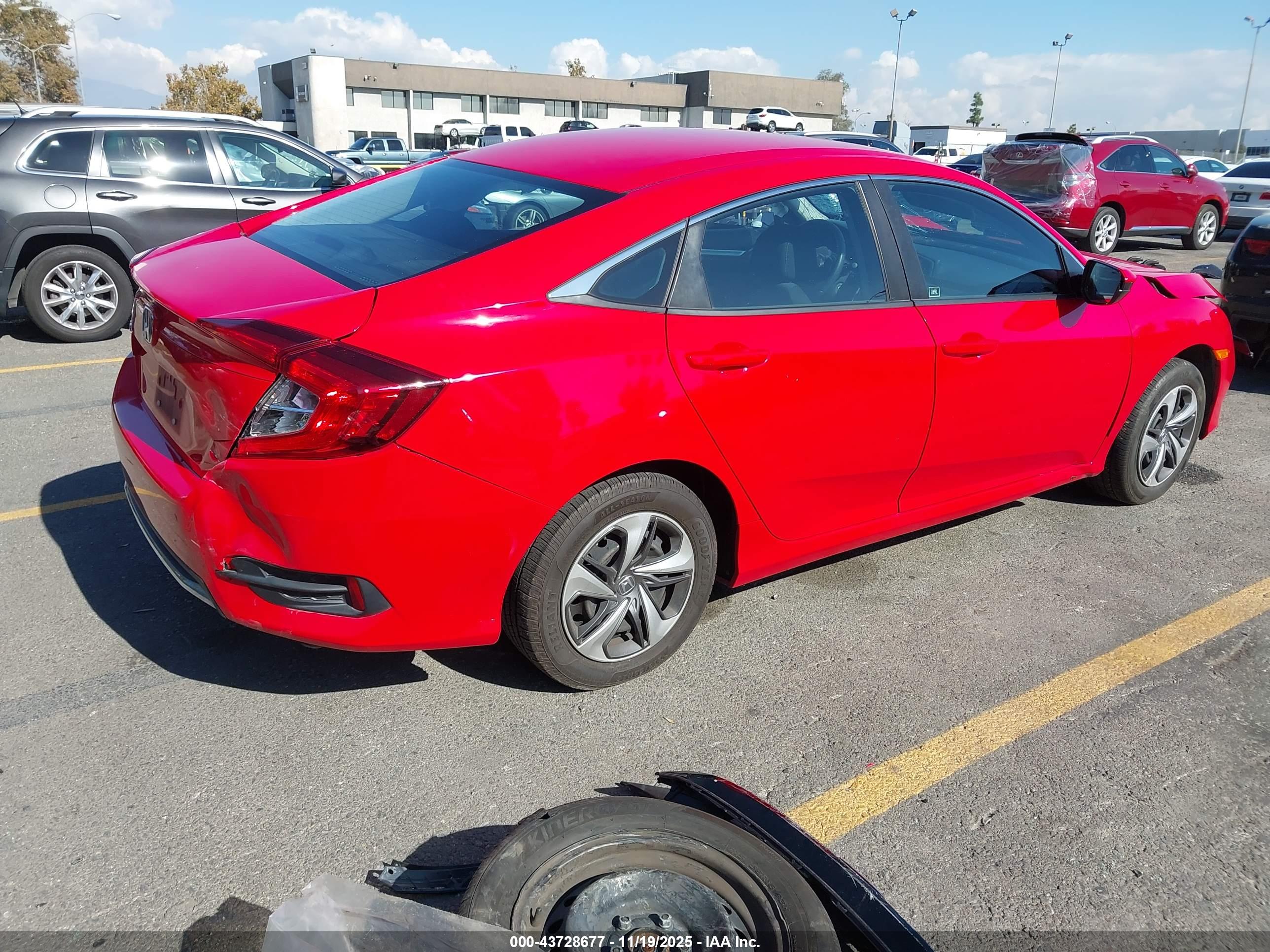 HONDA CIVIC image 4