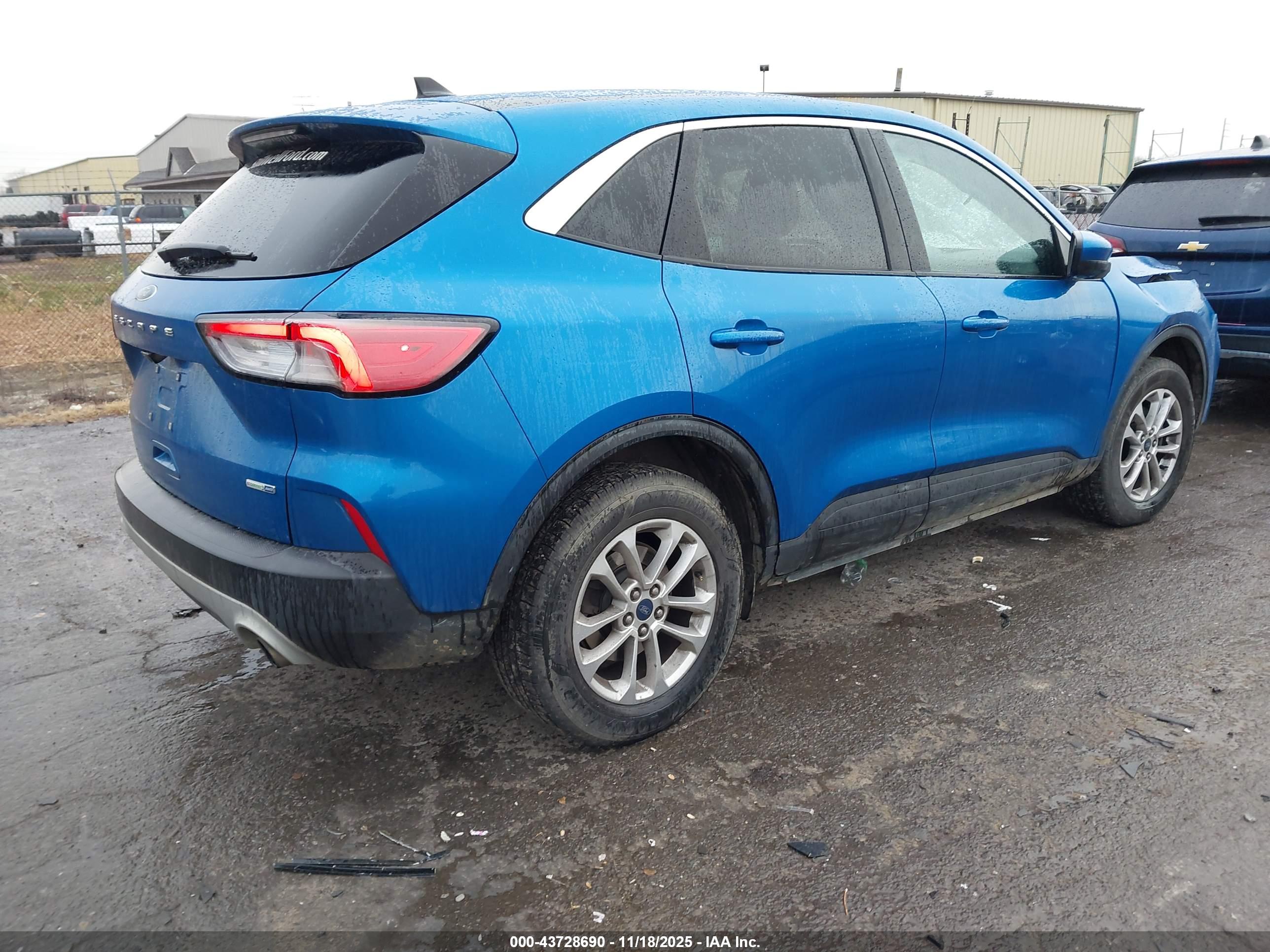 FORD ESCAPE image 4