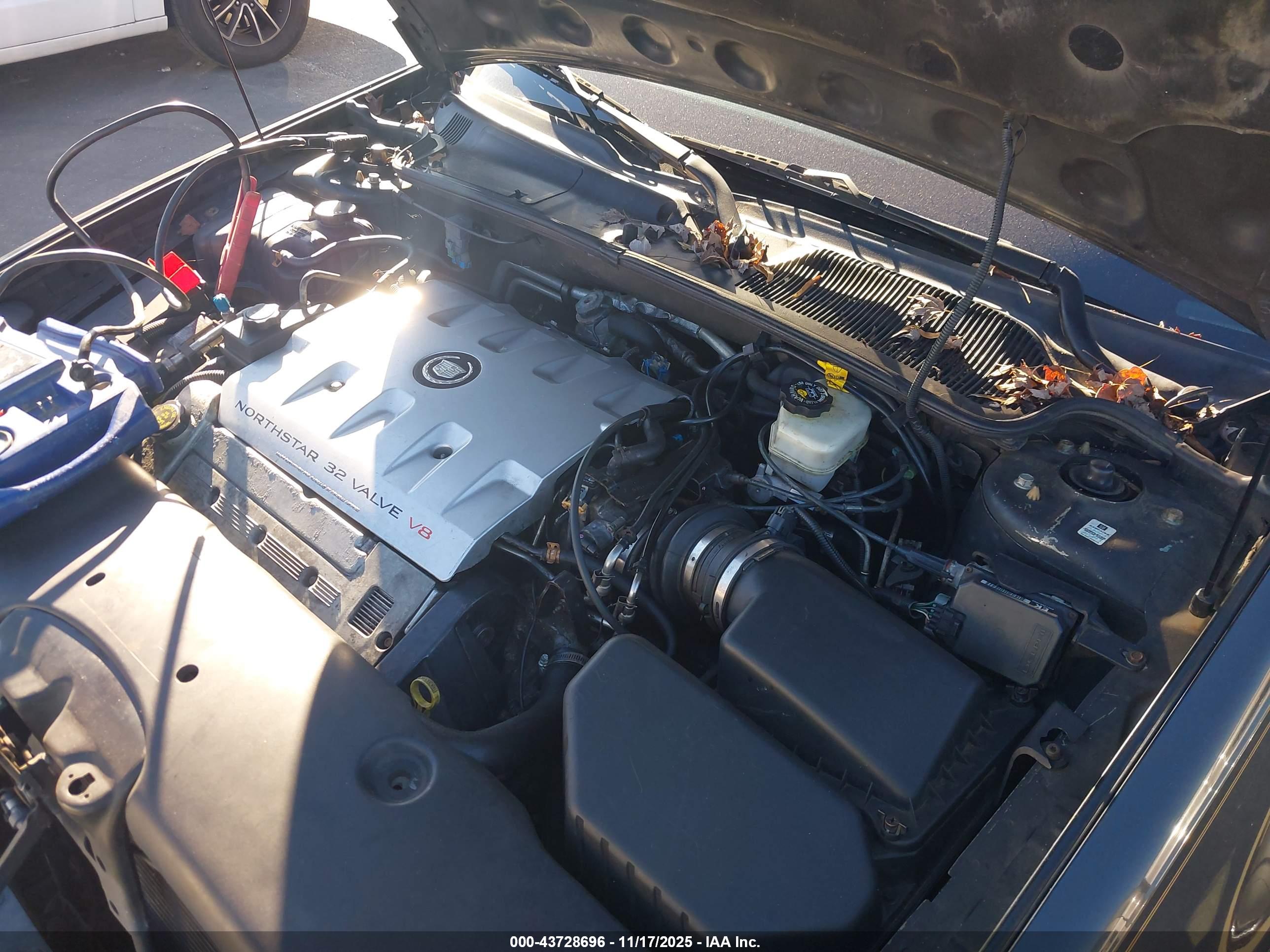 CADILLAC DEVILLE image 10