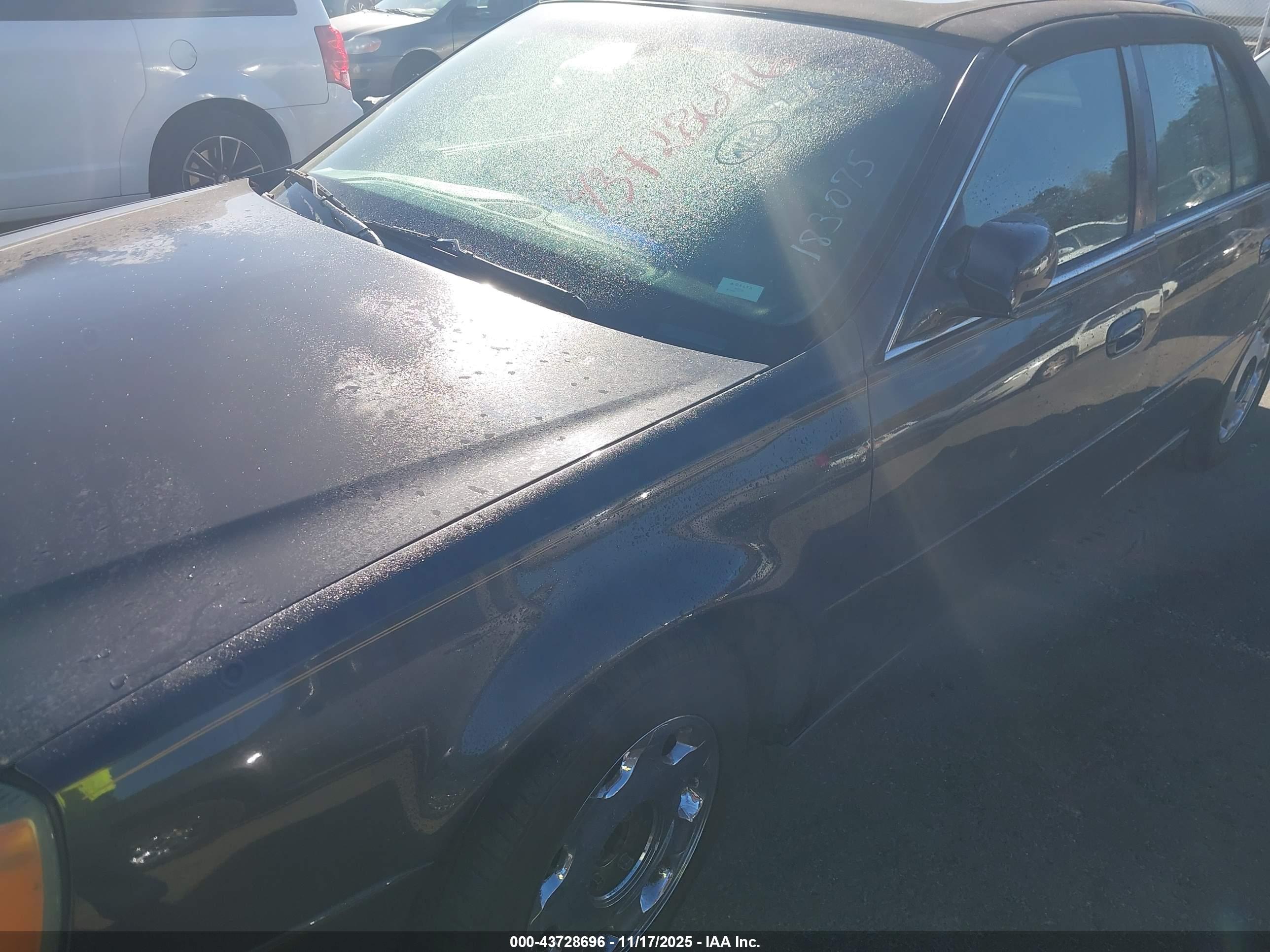CADILLAC DEVILLE image 6