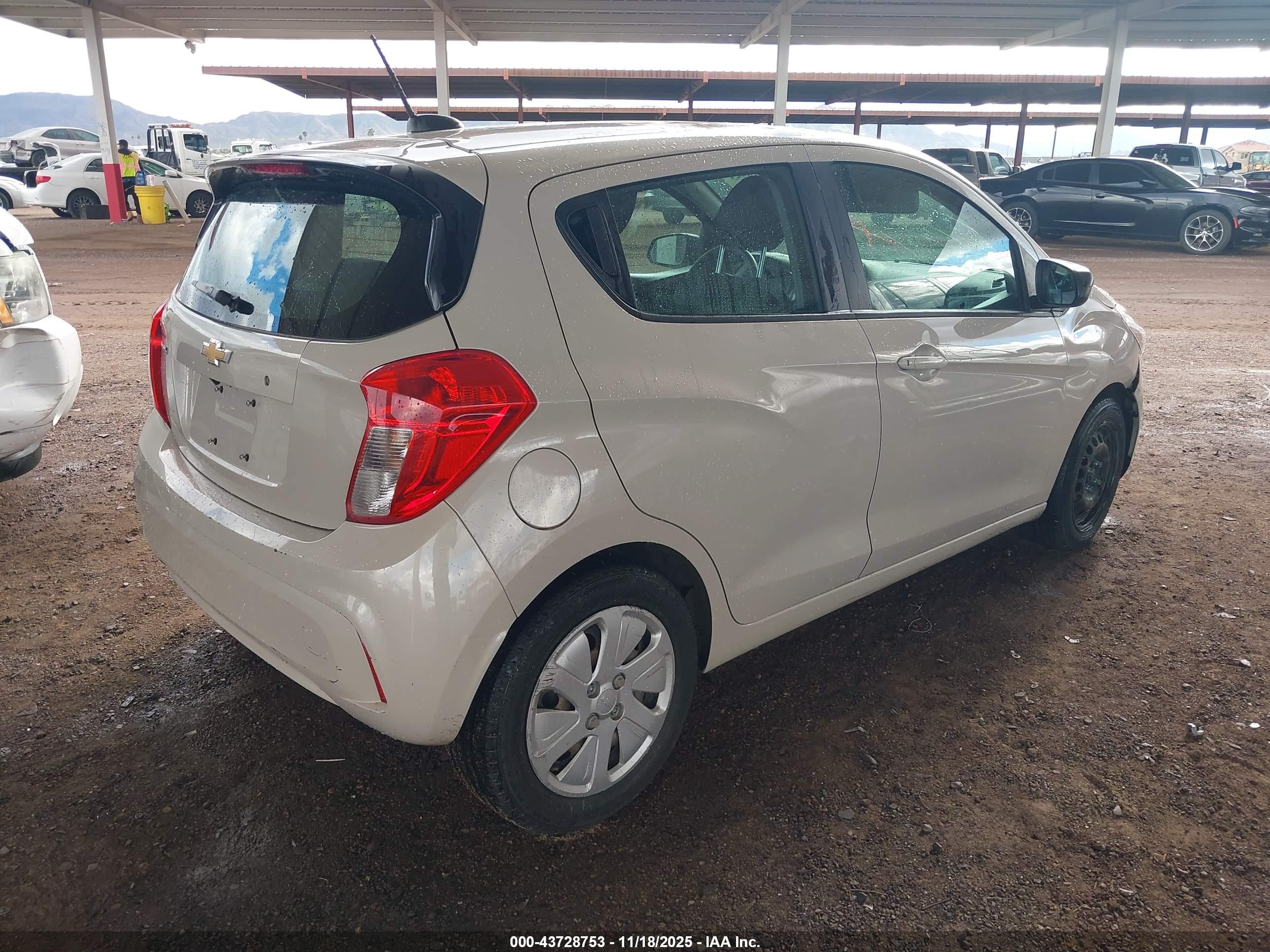 CHEVROLET SPARK image 4