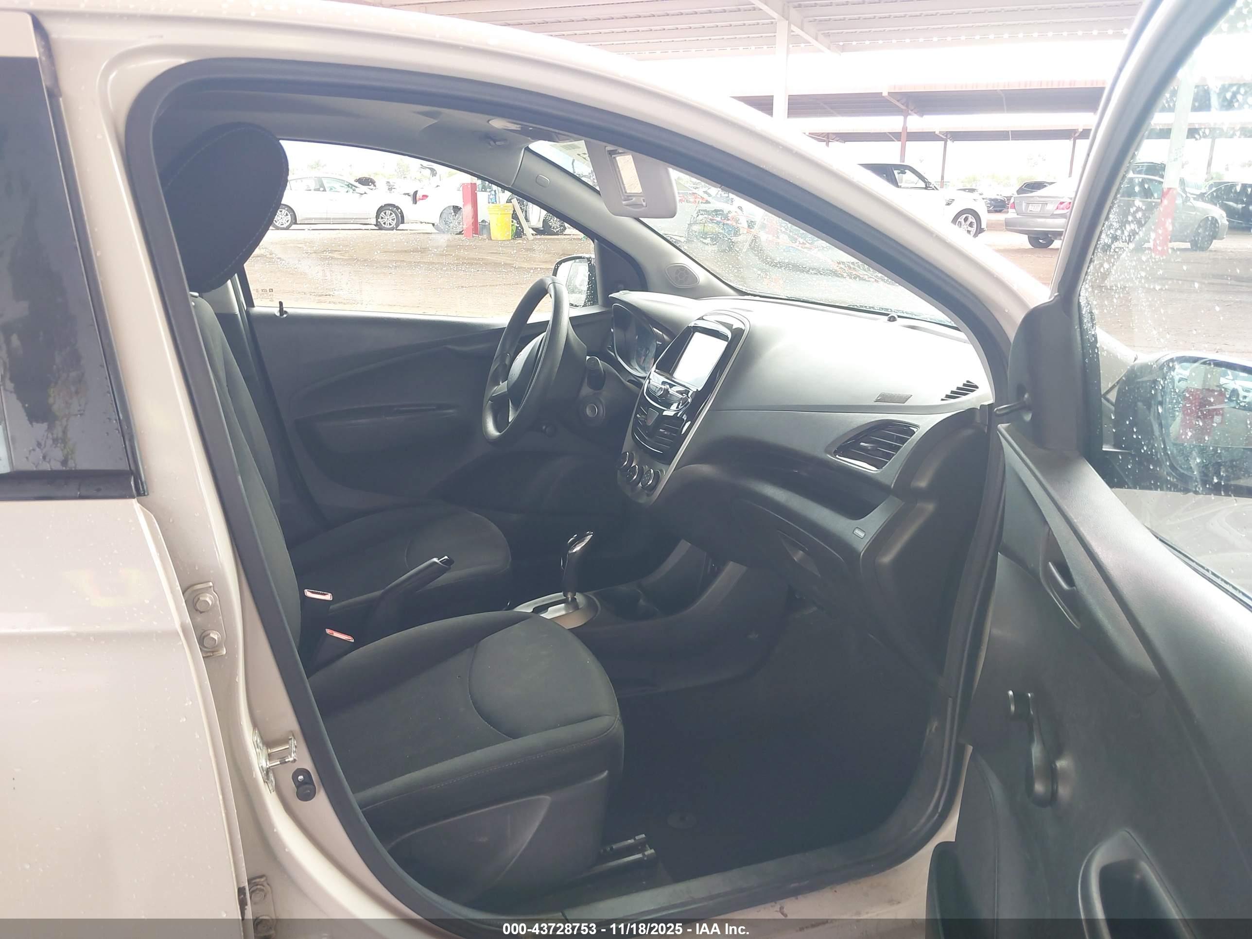 CHEVROLET SPARK image 5