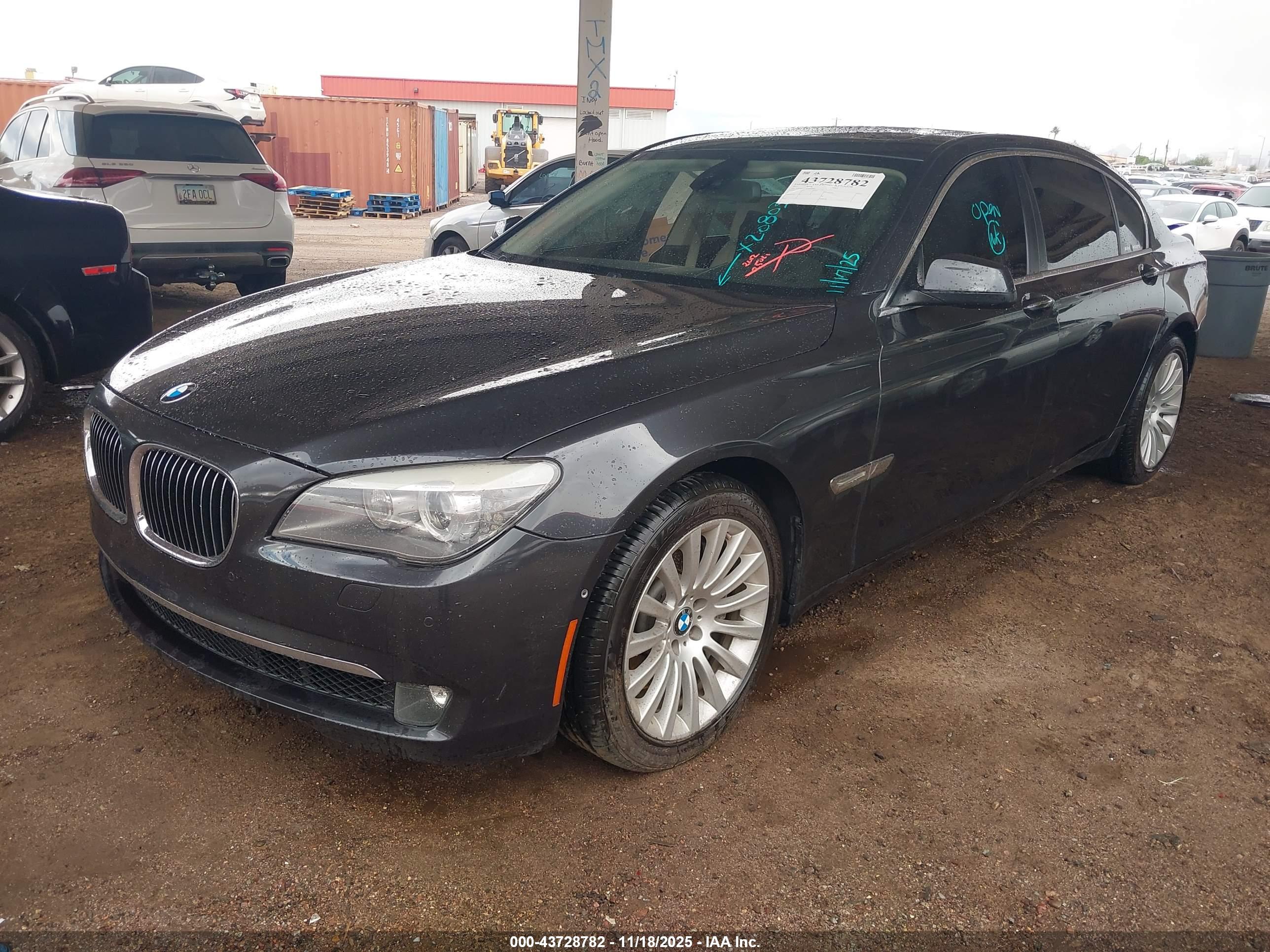 BMW 750LI image 2