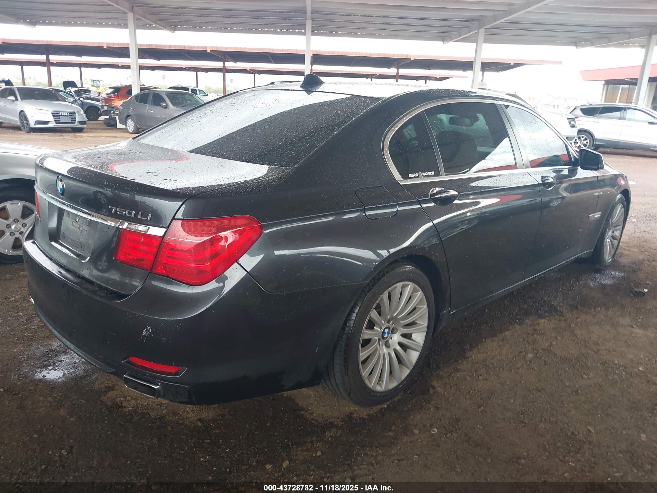 BMW 750LI image 4