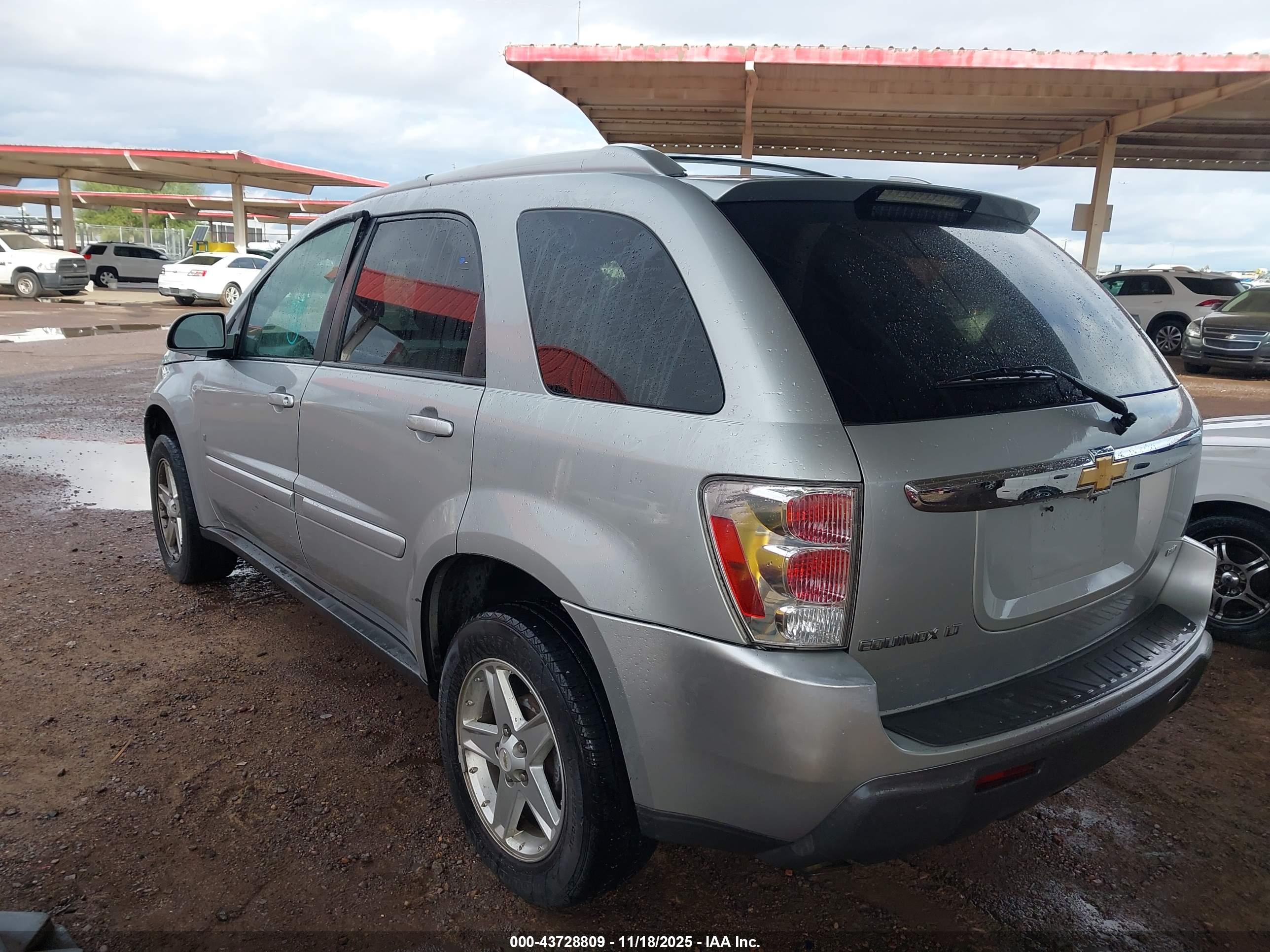 CHEVROLET EQUINOX image 3