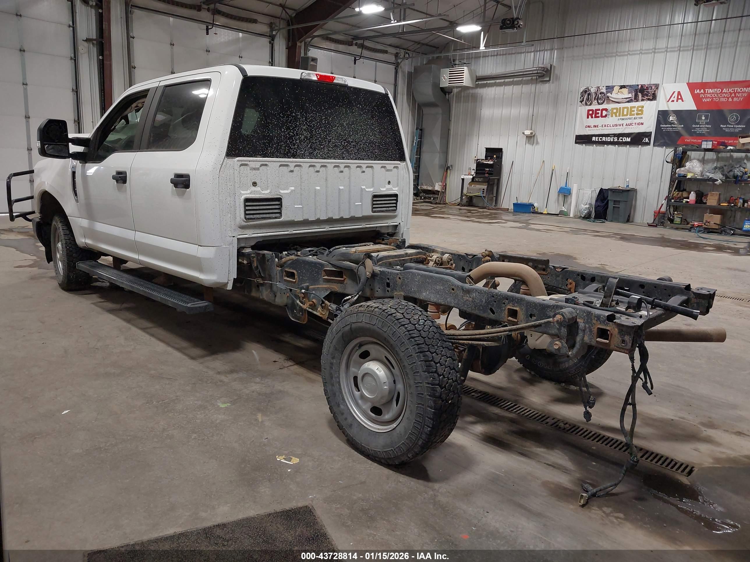 FORD F-250 image 3