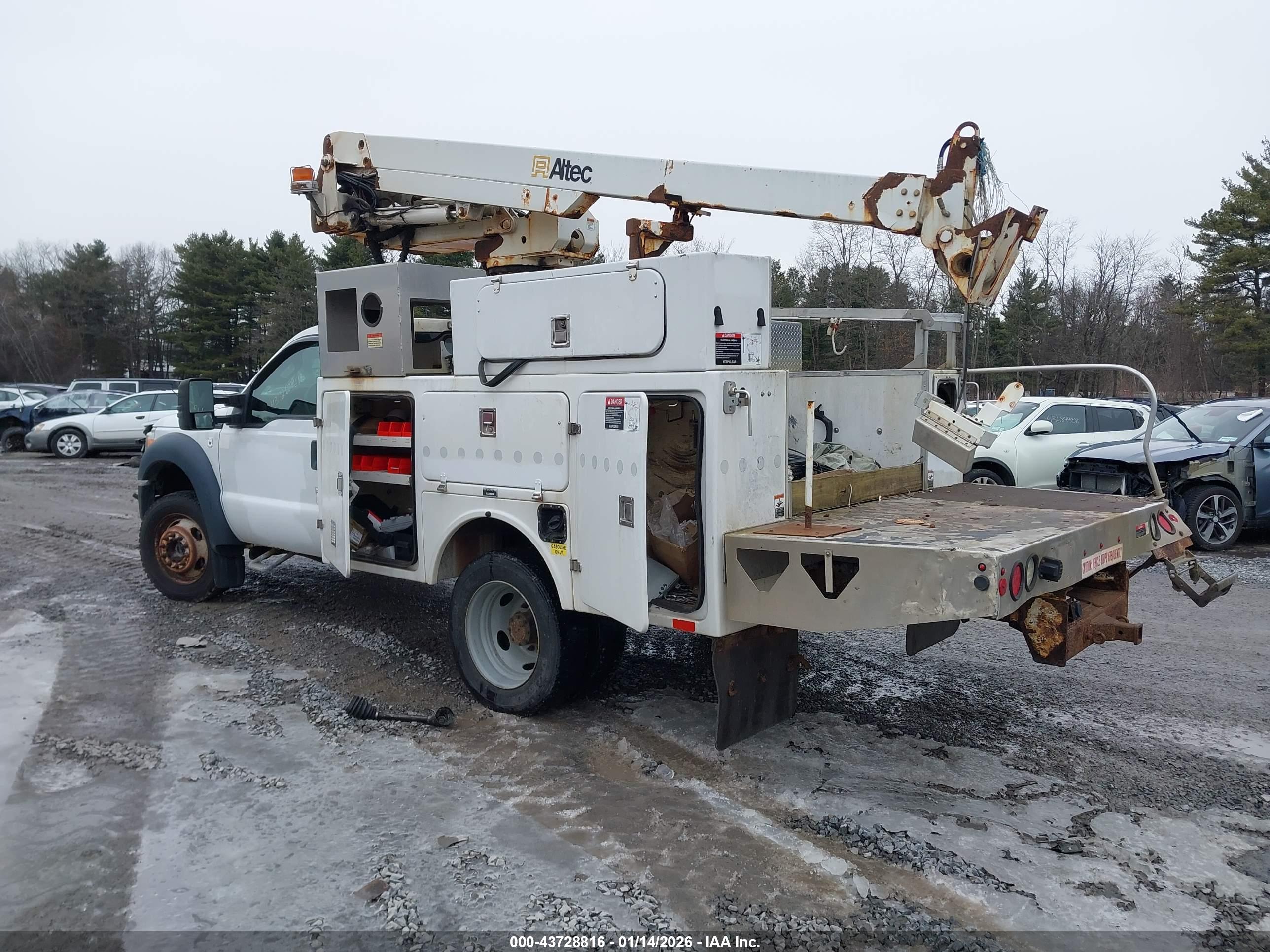 FORD F-450 image 3