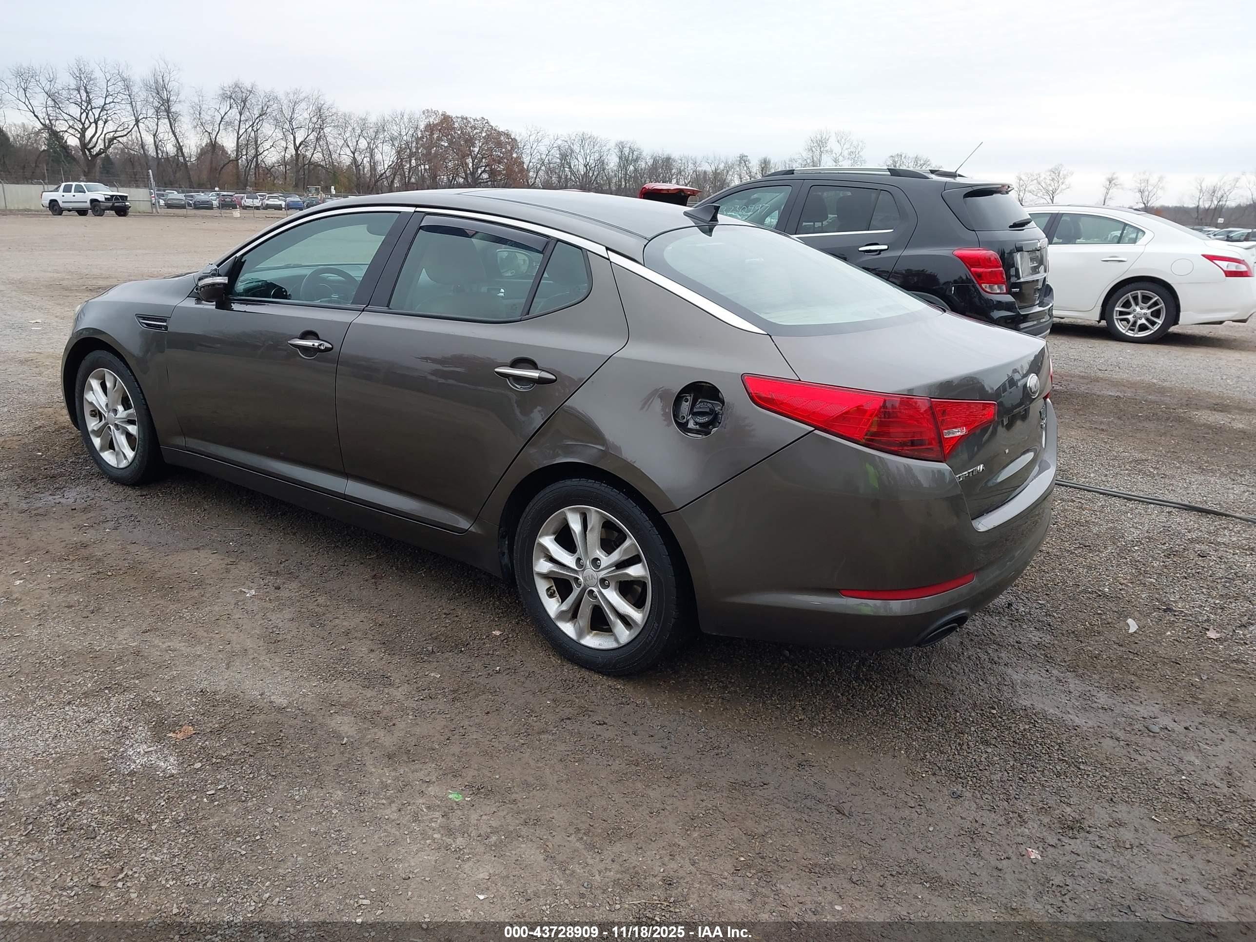 KIA OPTIMA image 3