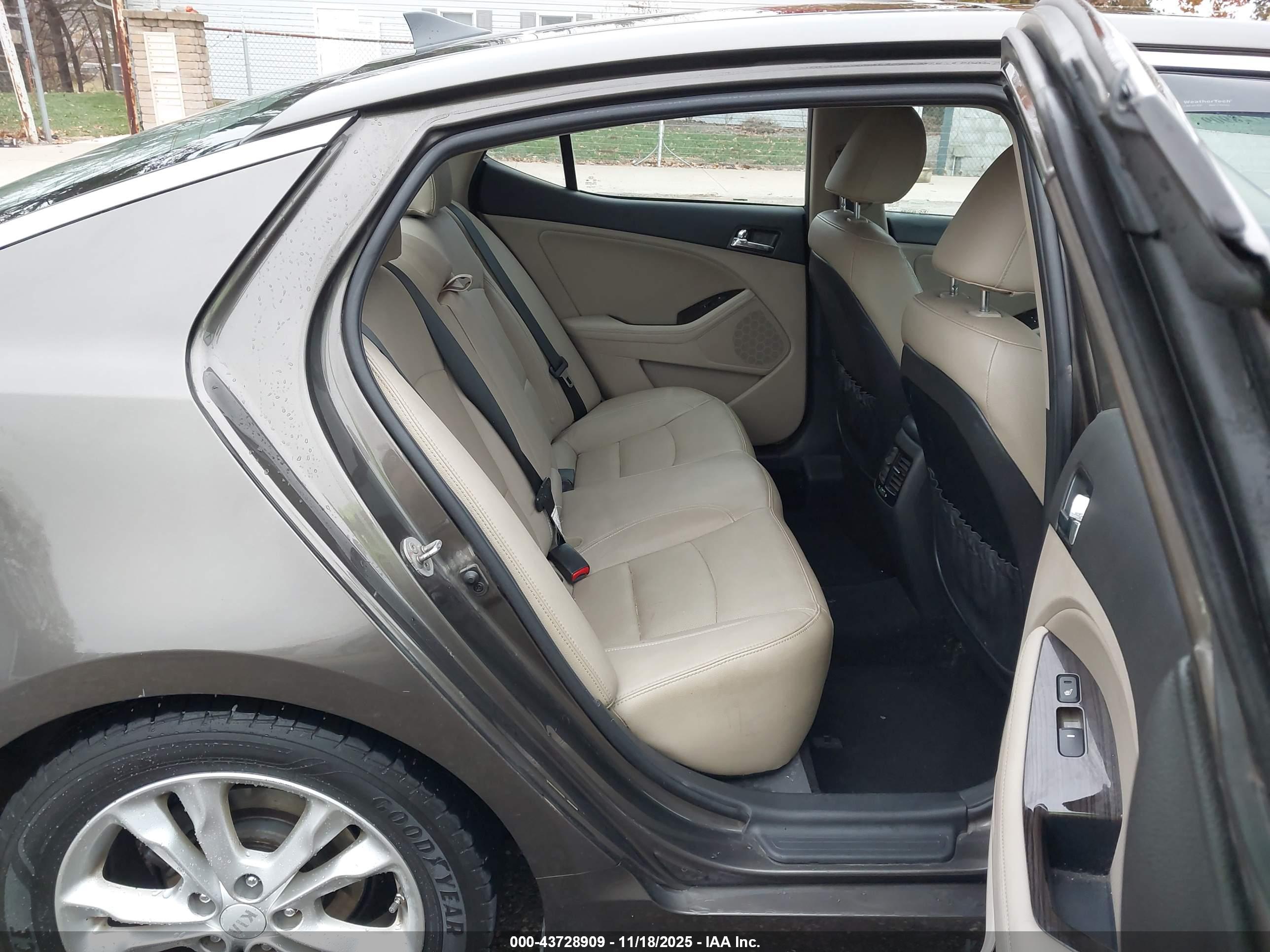 KIA OPTIMA image 8