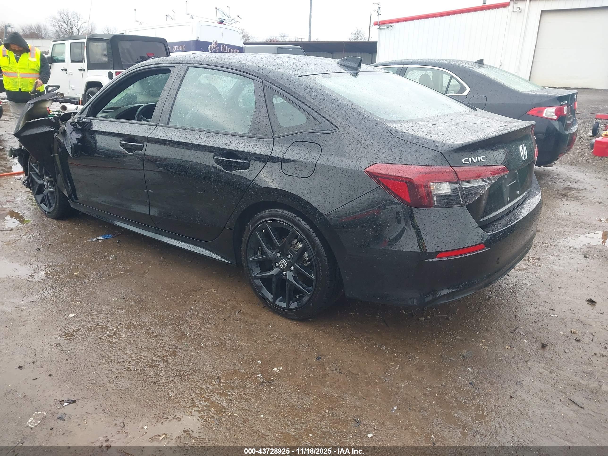 HONDA CIVIC image 3