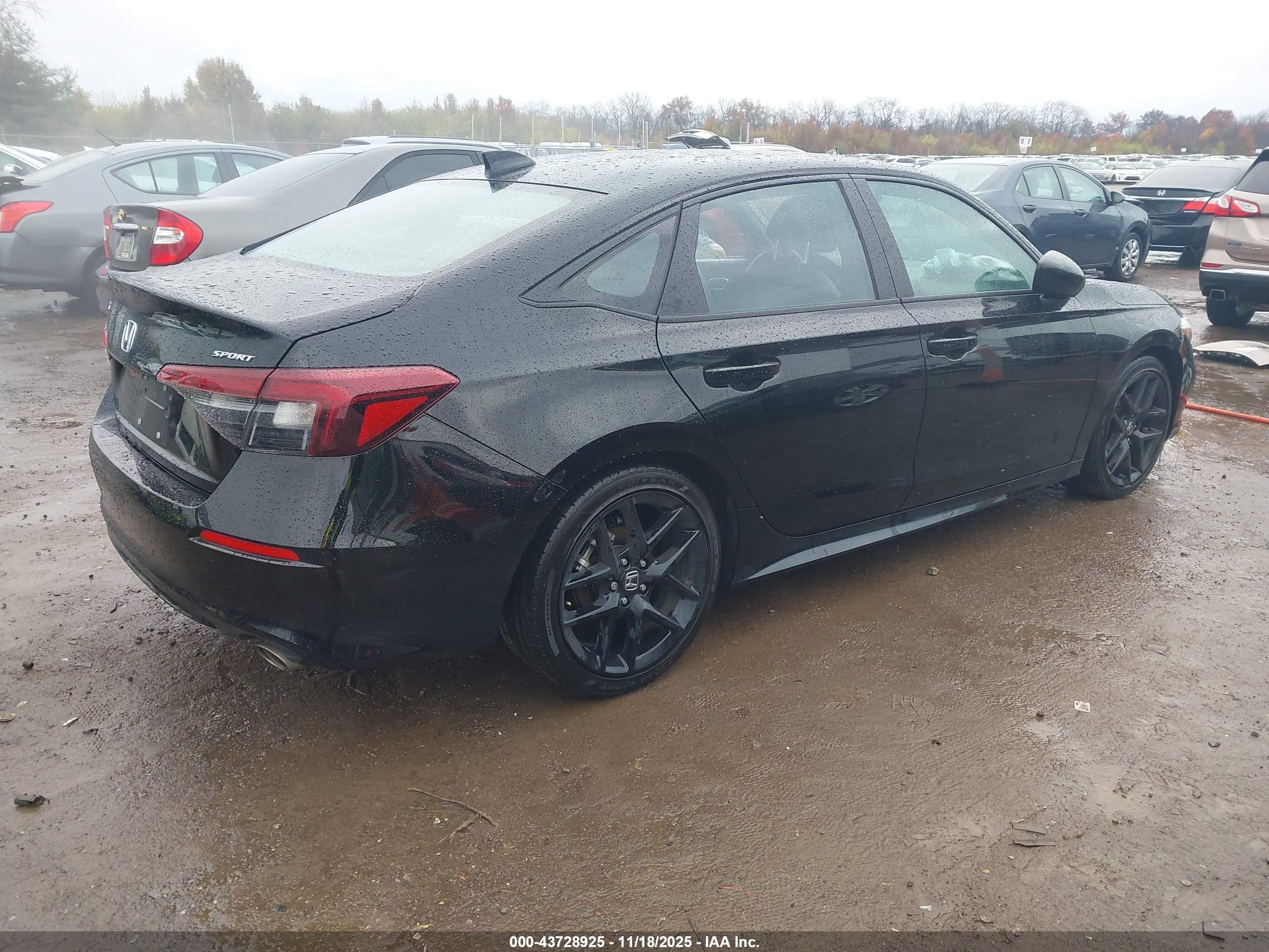 HONDA CIVIC image 4