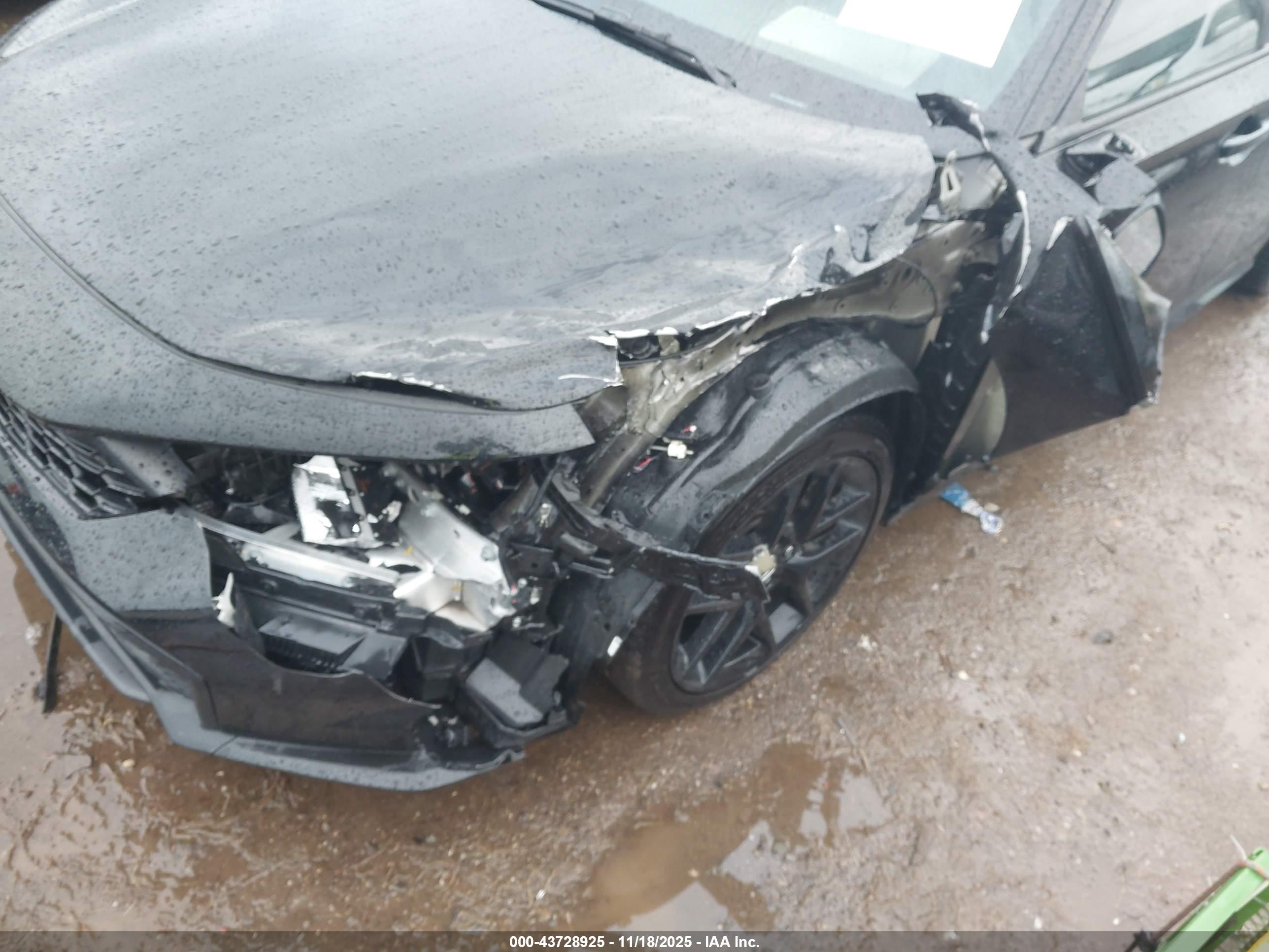 HONDA CIVIC image 6